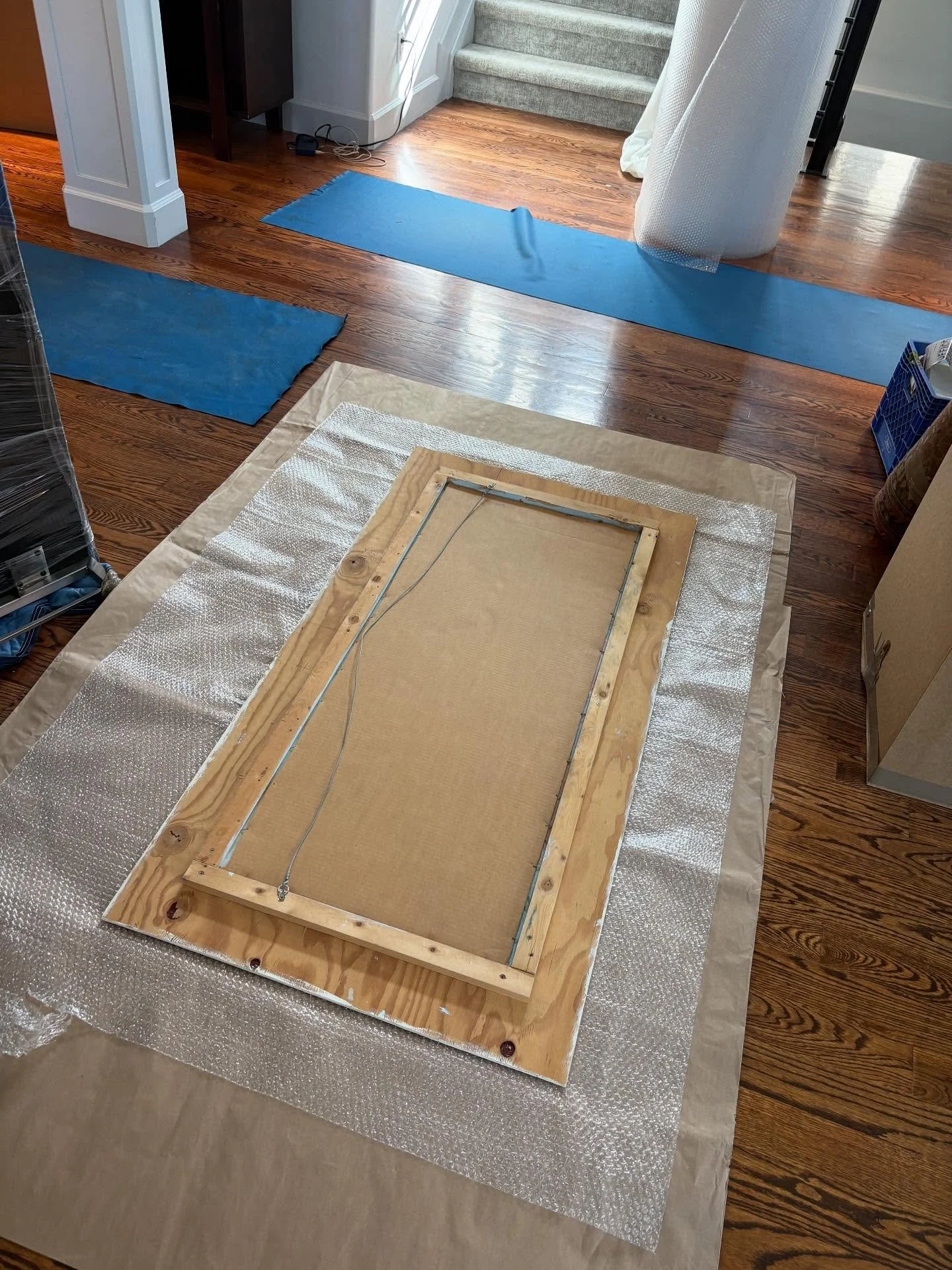 Today we&rsquo;re going above and beyond to protect our clients art collection! 

#headbandmovers #denvermovers #denverrealestate #denverhomes