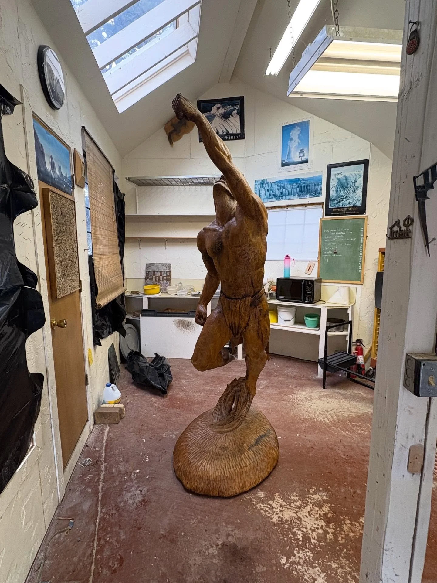 Very cool statues we moved today! We had to drive up an icy dirt road, sketchy, but we got the job done! 

You get to see the coolest stuff moving people. 

Thanks for hiring us to help your client move today, Brenda!