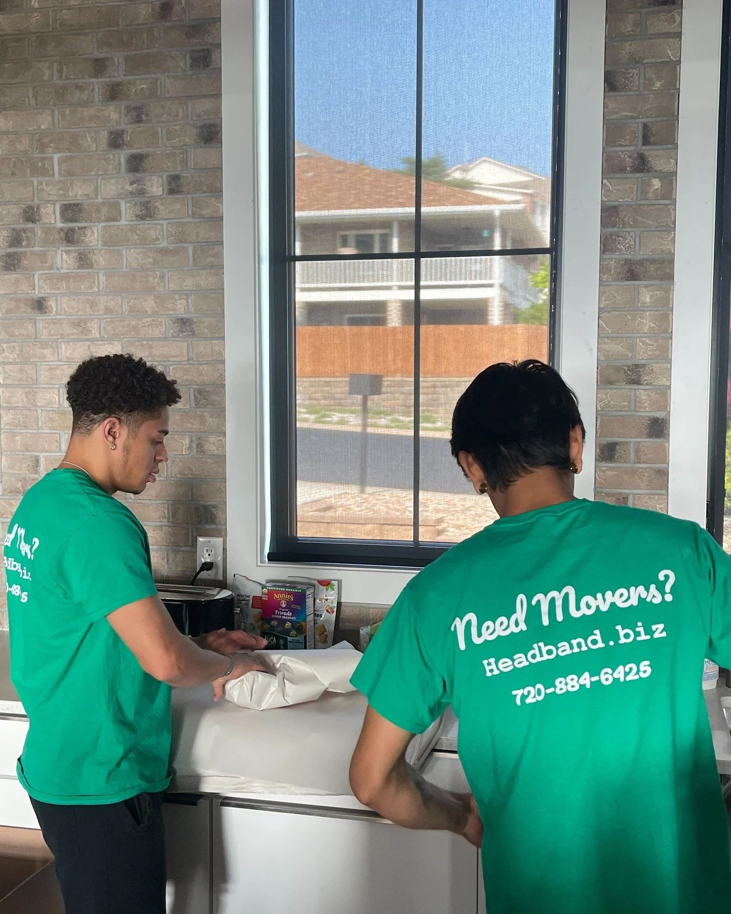 "My alley is barely wide enough for a Subaru. How will a moving truck fit?"

"I live in one of those classic Edgewater blocks where the street parking is full and the alley is incredibly narrow. I&rsquo;m terrified you&rsquo;ll block t