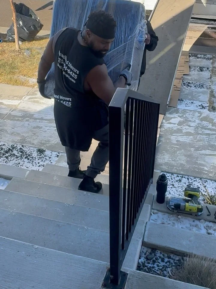 Great day working with the team in Denver today! Shout-out Nick, Mike, and Angel! 🫡🤘🏼

#headbandmovers #denvermovers #demverhomes