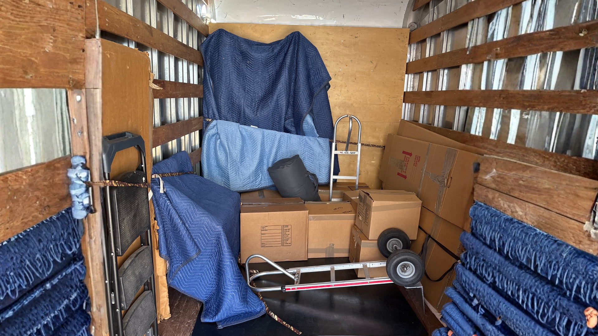 walk-up-apartment-movers-in-denver-for-your-third-floor-move-3