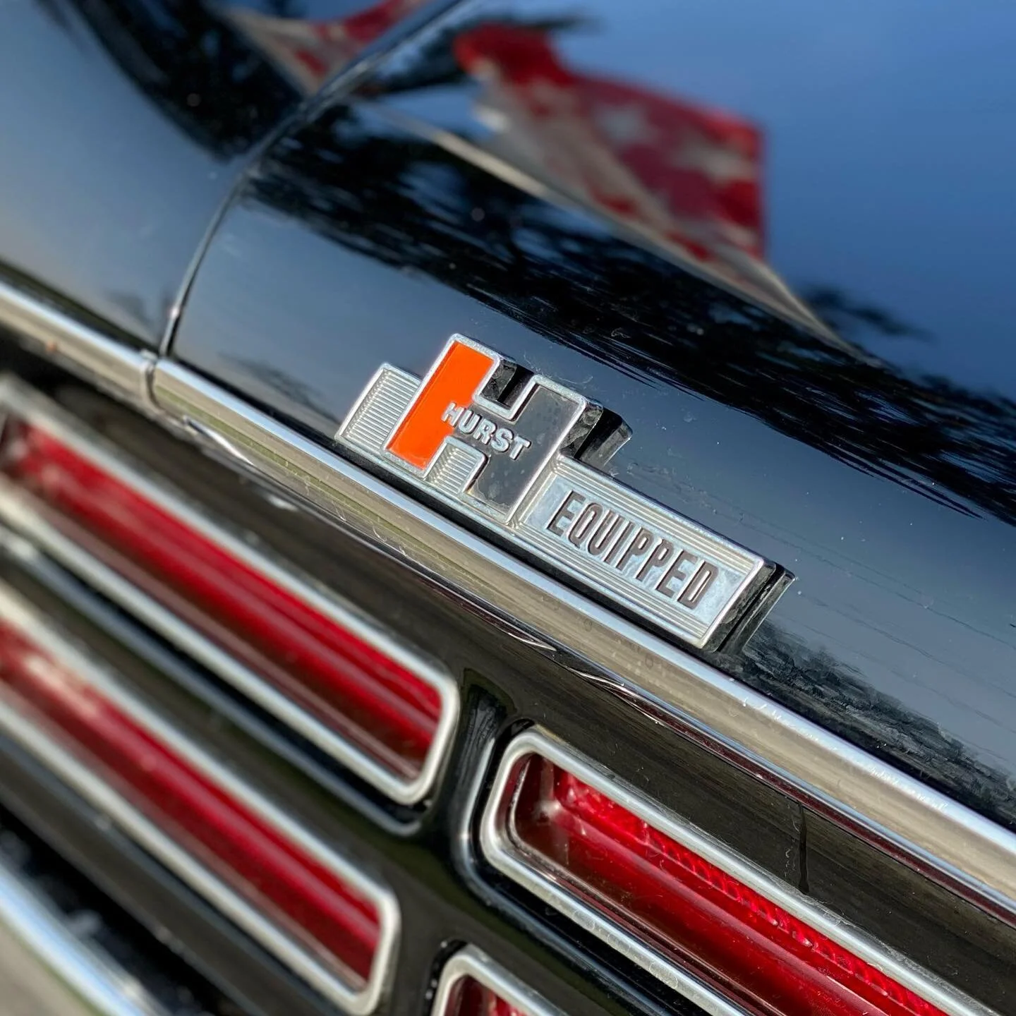 When you know you made the right #choice 🚗
* * * * *
#pontiac #gto #hurst #hurstedition #1967gto #badass #v8 #bigblocks #loudexhaust #cars #carspotting #uscars #vintagecars #bikes #swisswine #music #cigars #friends &amp; #more #lifestyle #petrolhead