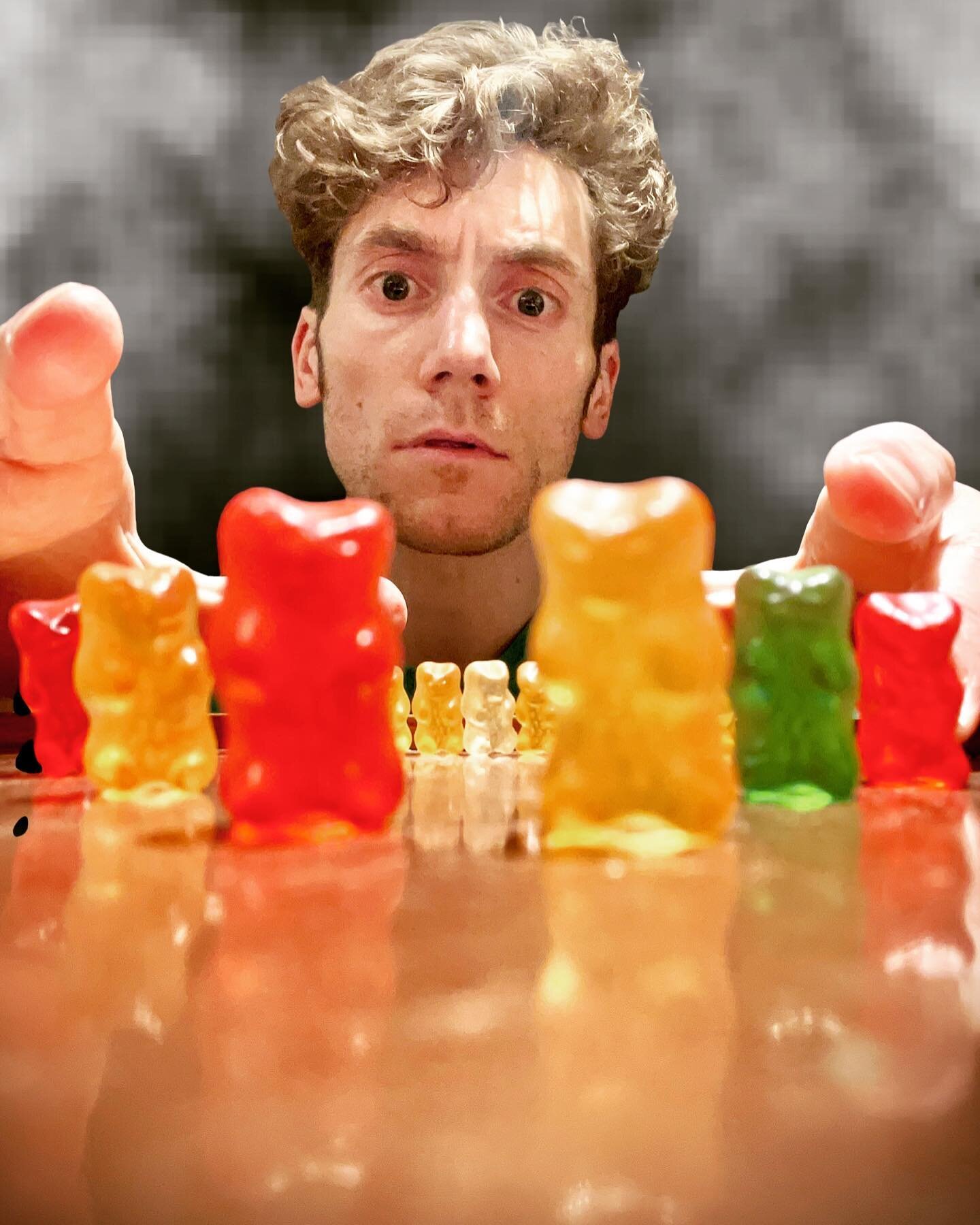 Bravery in the face of sugar free gummy bears

You're all sickos. YOU KNOW WHO YOU ARE. You love reading about gummy bear-induced diarrhea, so here I am with Me, You, and Meme Reviews REVISITED. 

Once more plunging into the sugar alcohol sickness, p
