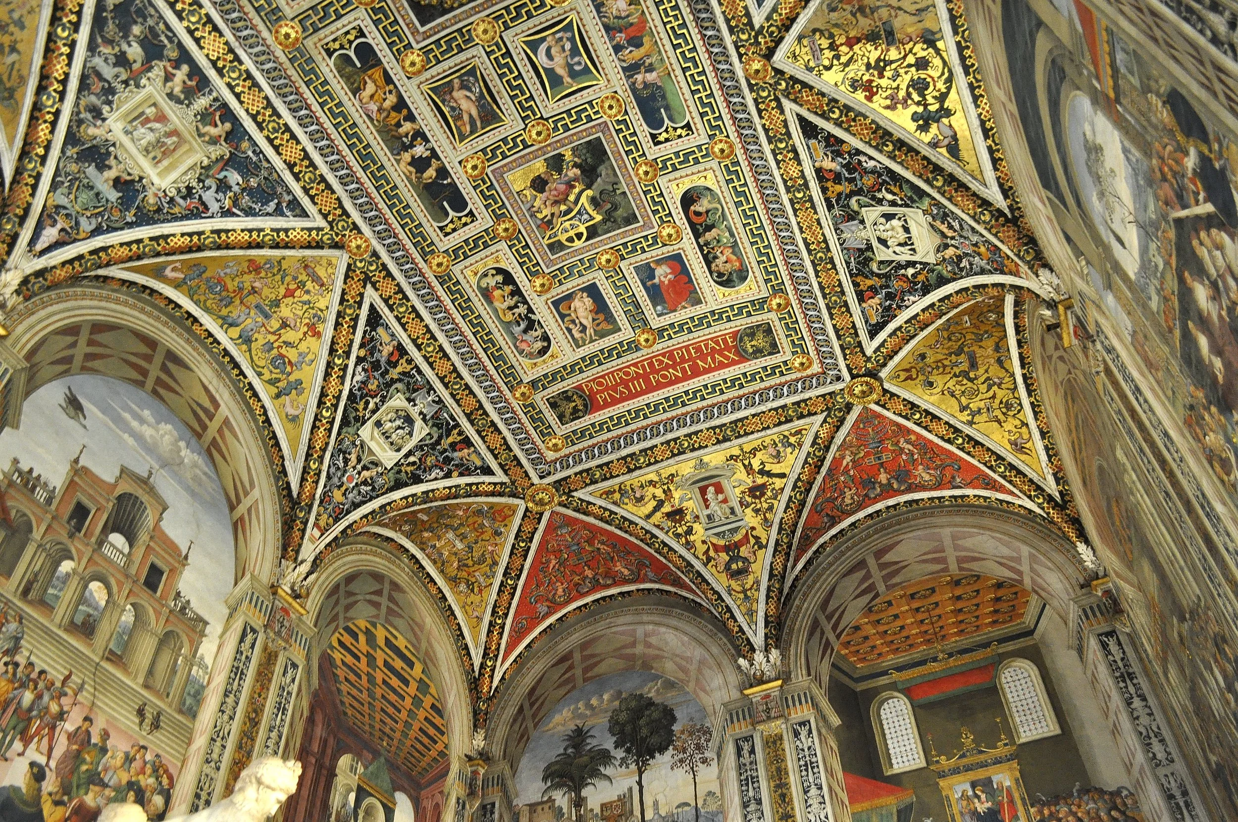 2025 - 12 - 473 Capodanno a Siena.JPG