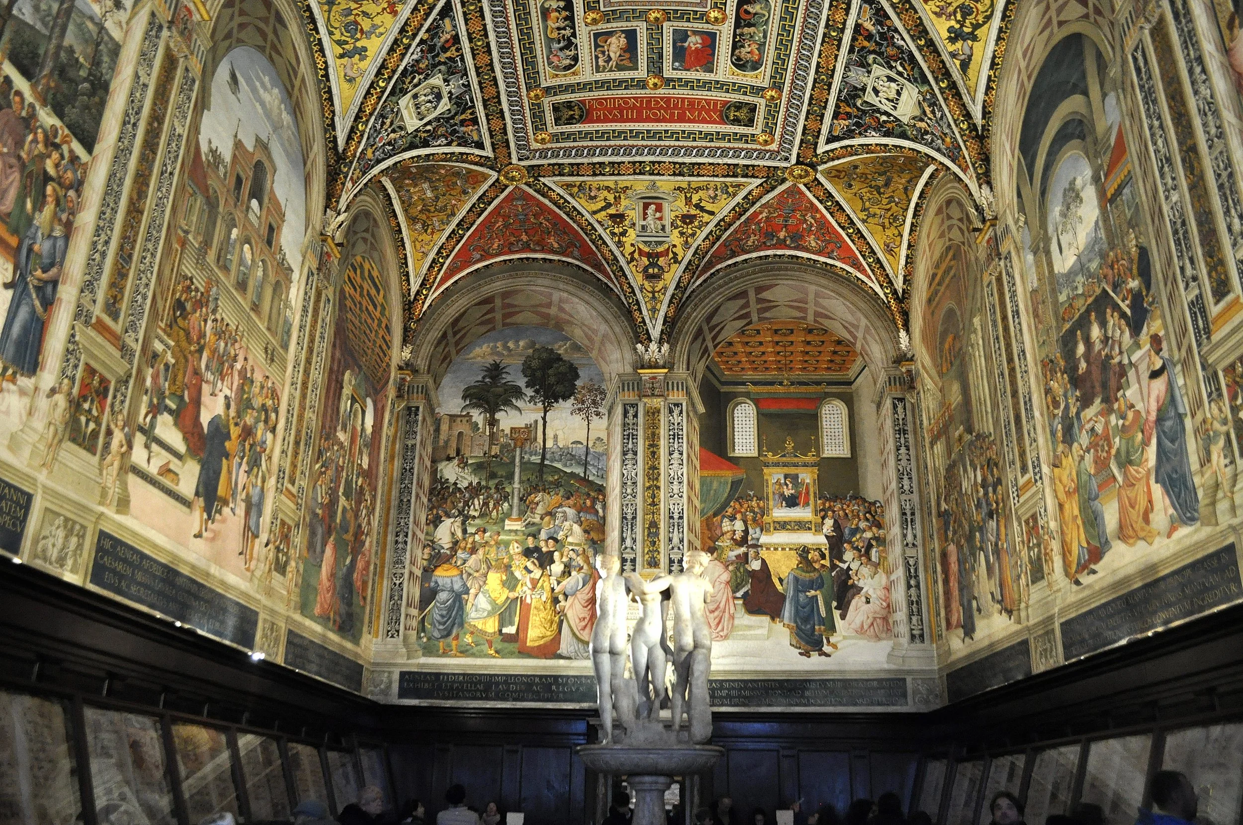 2025 - 12 - 478 Capodanno a Siena.JPG