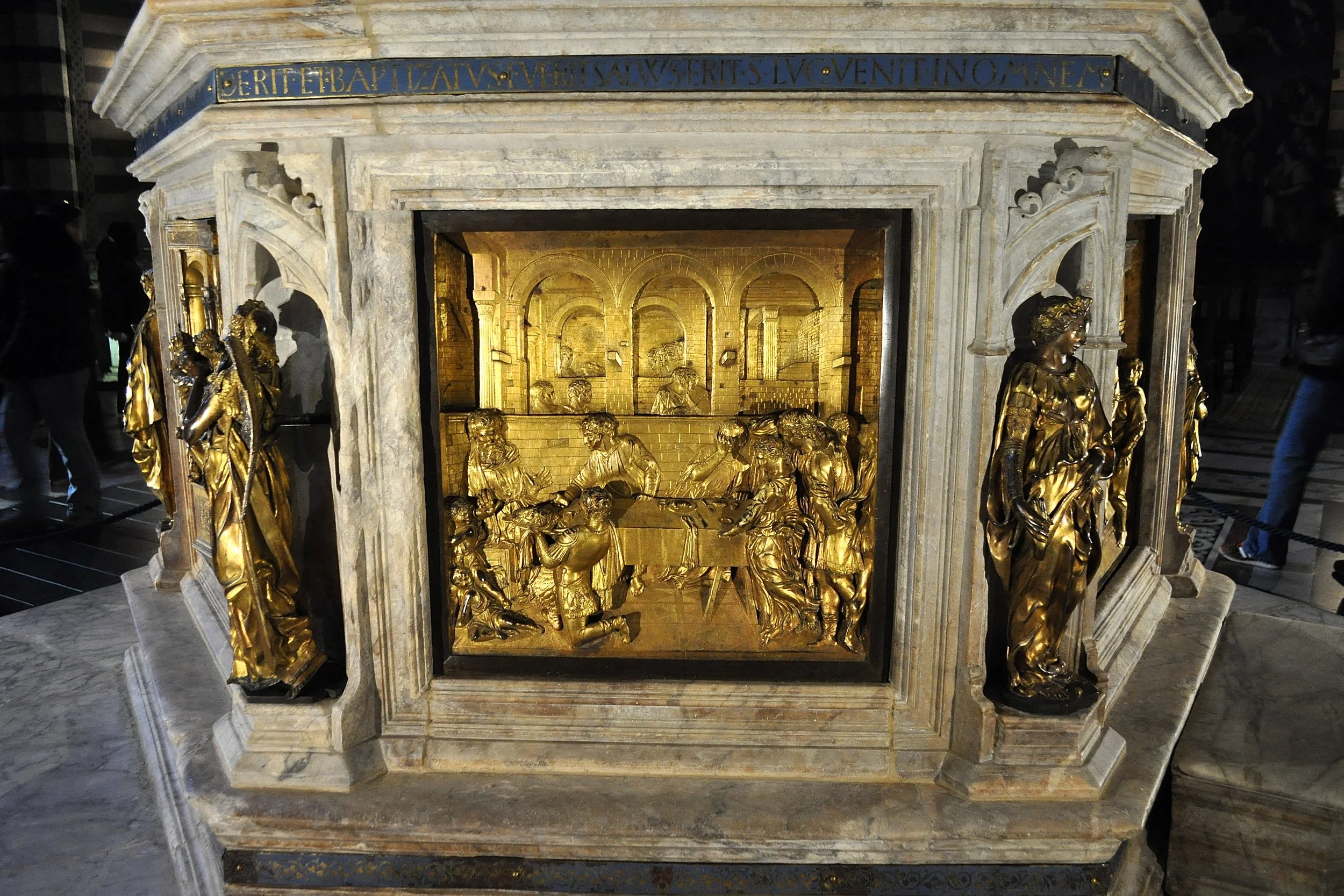 2025 - 12 - 426 Capodanno a Siena.JPG