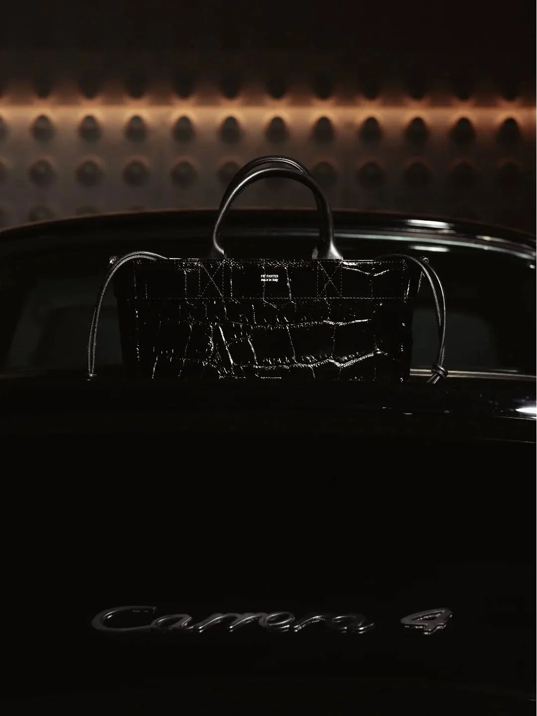 FALL WINTER 25 
THE LINN BAG
PHOTOGRAPHED BY @mirkostrozzega 
APRIL 2025
BRIXEN 
#ProfanterFW25 #profanterbags
