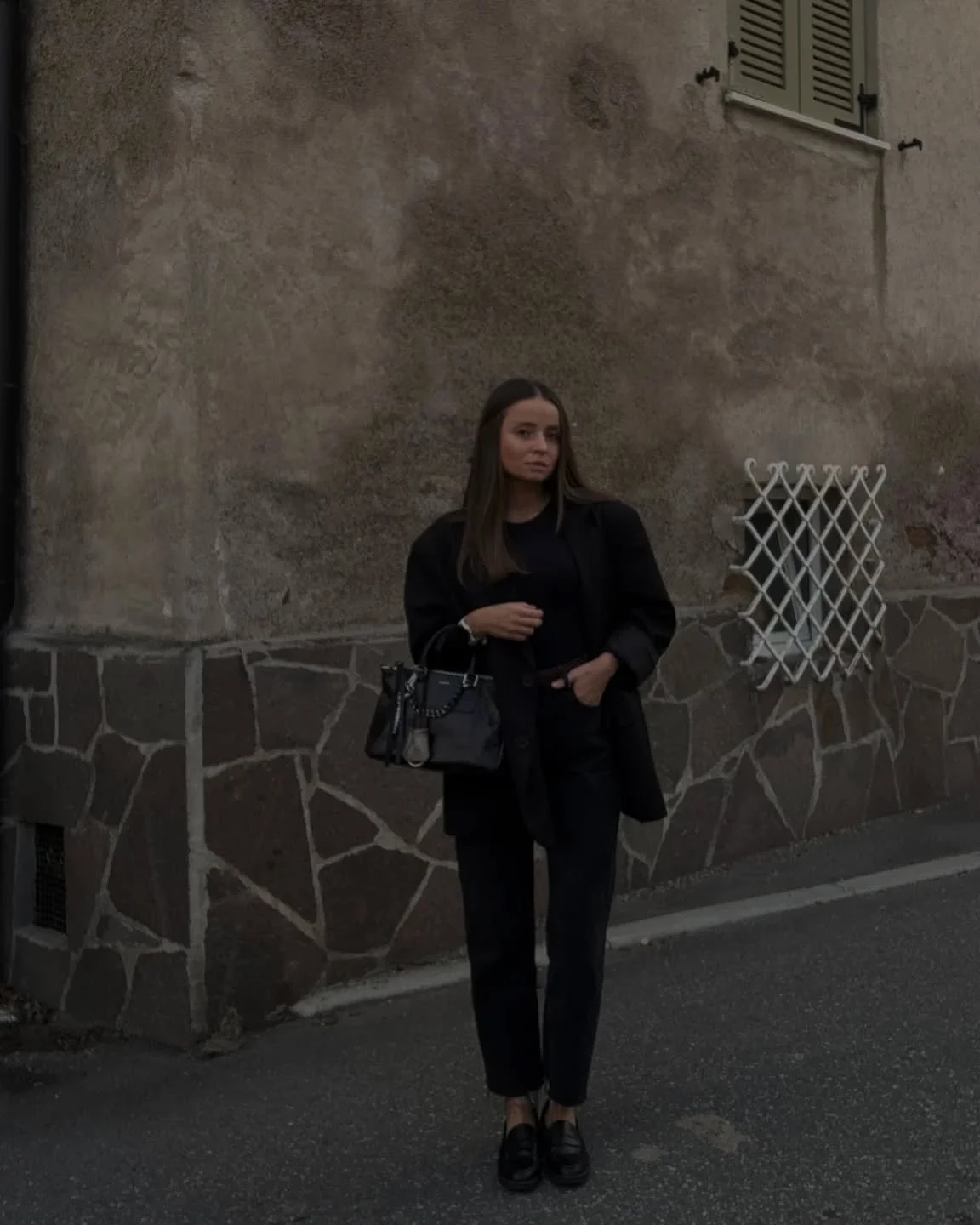 Gear up for the season with our Liv Bag &ndash; styled by amazing @lea.bortolotti 
#livbag #profanterbags