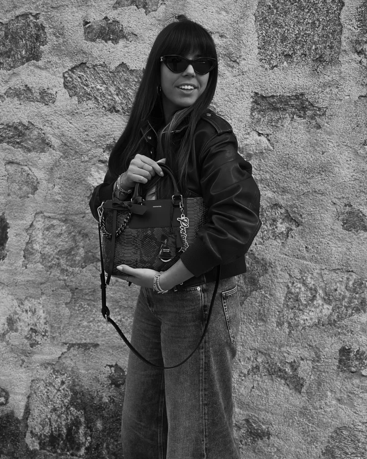 Accompanied by a new friend &ndash; our Liv bag styled by fabulous @magdalenakfl 
#livbag #profanterbags