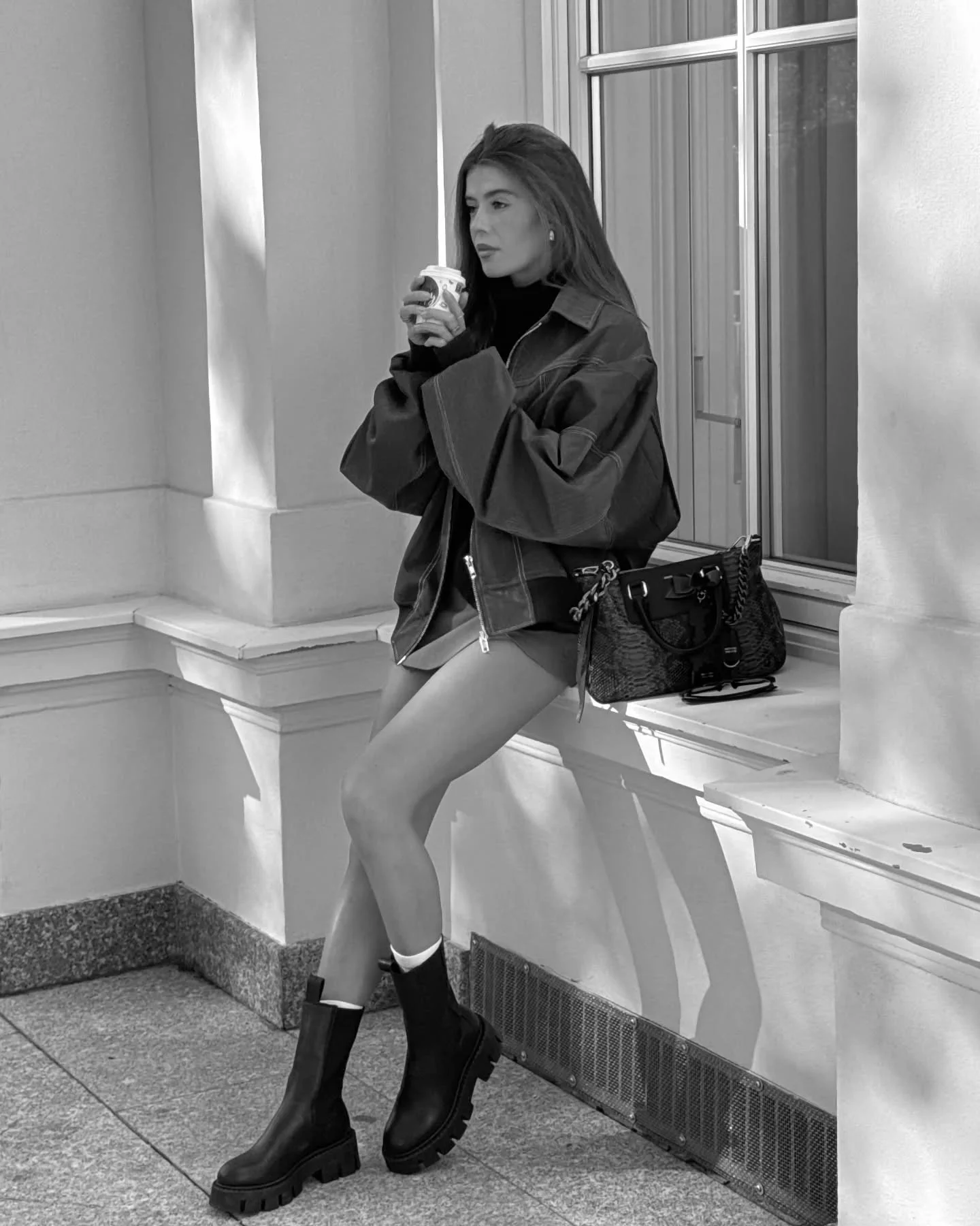 The Profanter Look &ndash; our new Liv Bag styled by amazing @evelyn.hfr 
#ProfanterBagGirl #profanterbags