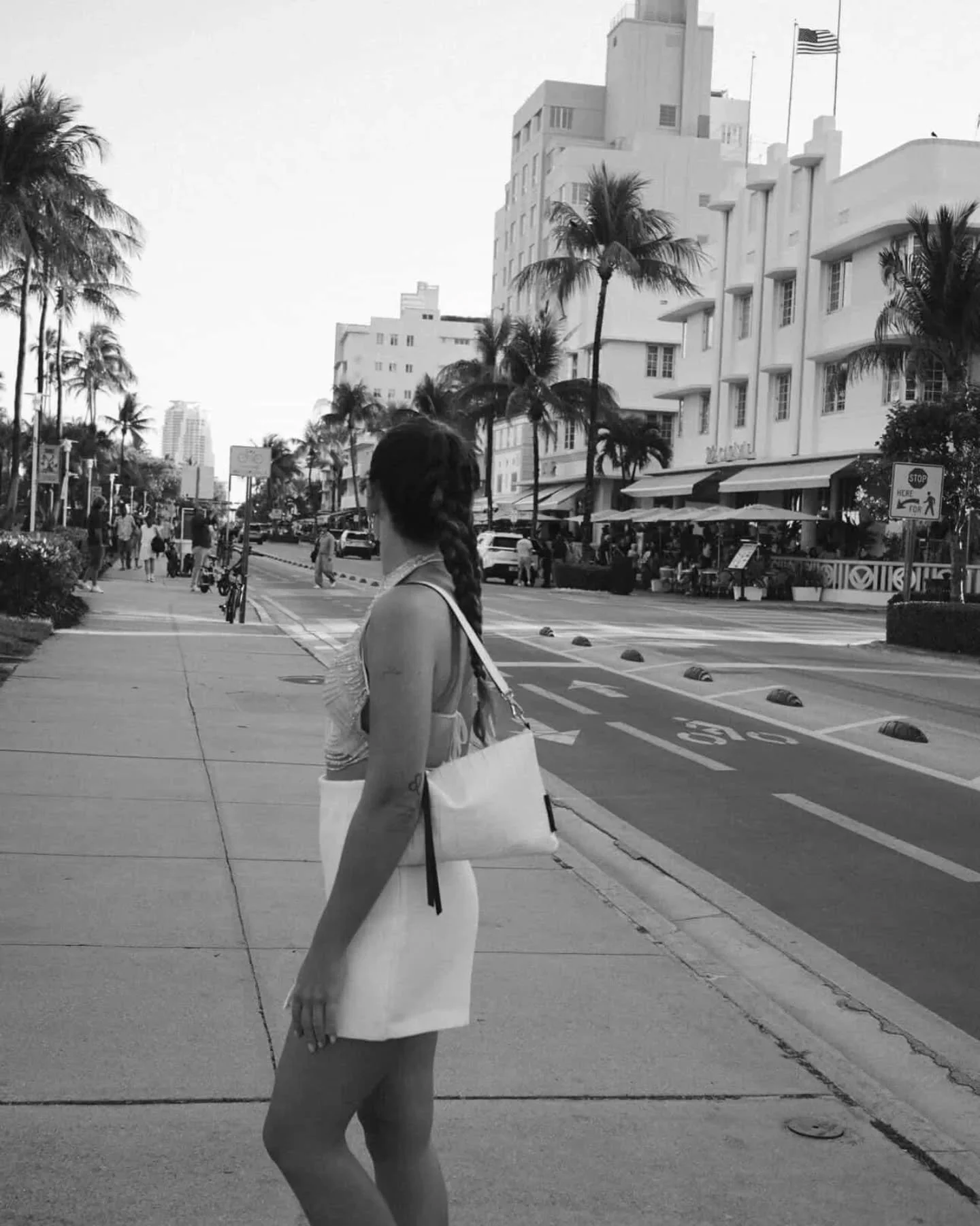 A lighter mood for spring &ndash; our Juna 90s bag styled by sweetest @sarafederspiel_ 
#profanterbags