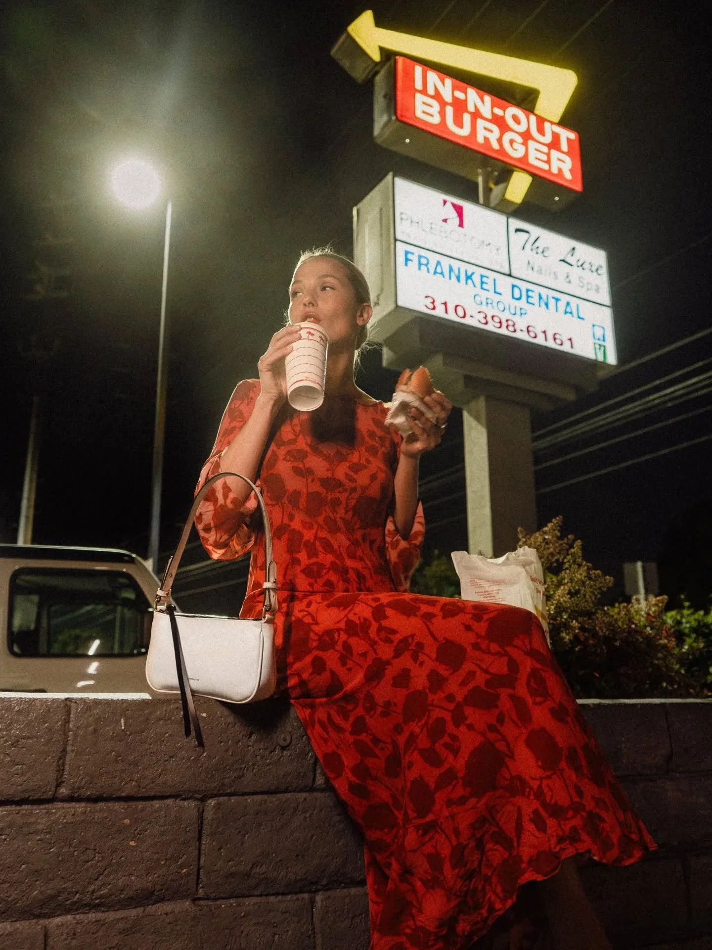 SPRING SUMMER 26

LOS ANGELES 
MAY 2025

DIRECTOR @lorenzklapferfilm 
DOP @nicky.rudolph 
MODEL @oberrauchsophie 

#ProfanterSS26 #profanterbags