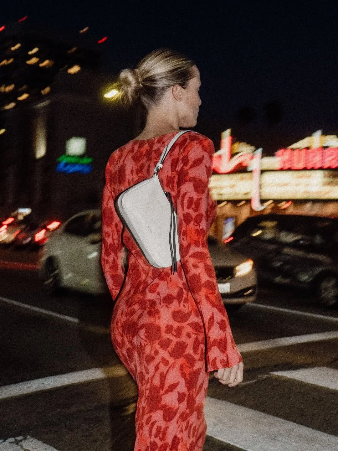 SPRING SUMMER 26 
@oberrauchsophie WITH OUR ISA BAG
PHOTOGRAPHED BY @lorenzklapferfilm 
MAY 2025
LOS ANGELES 

#ProfanterSS26 #profanterbags