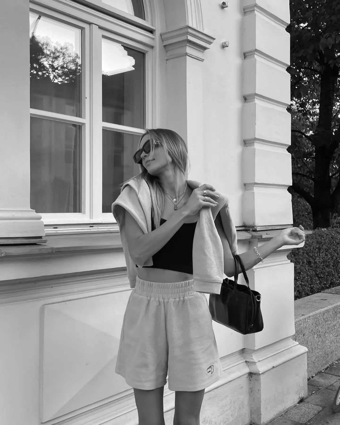 Meet our tote bag Linn seen on beautiful @samara.wierer 
#ProfanterBagGirl #profanterbags