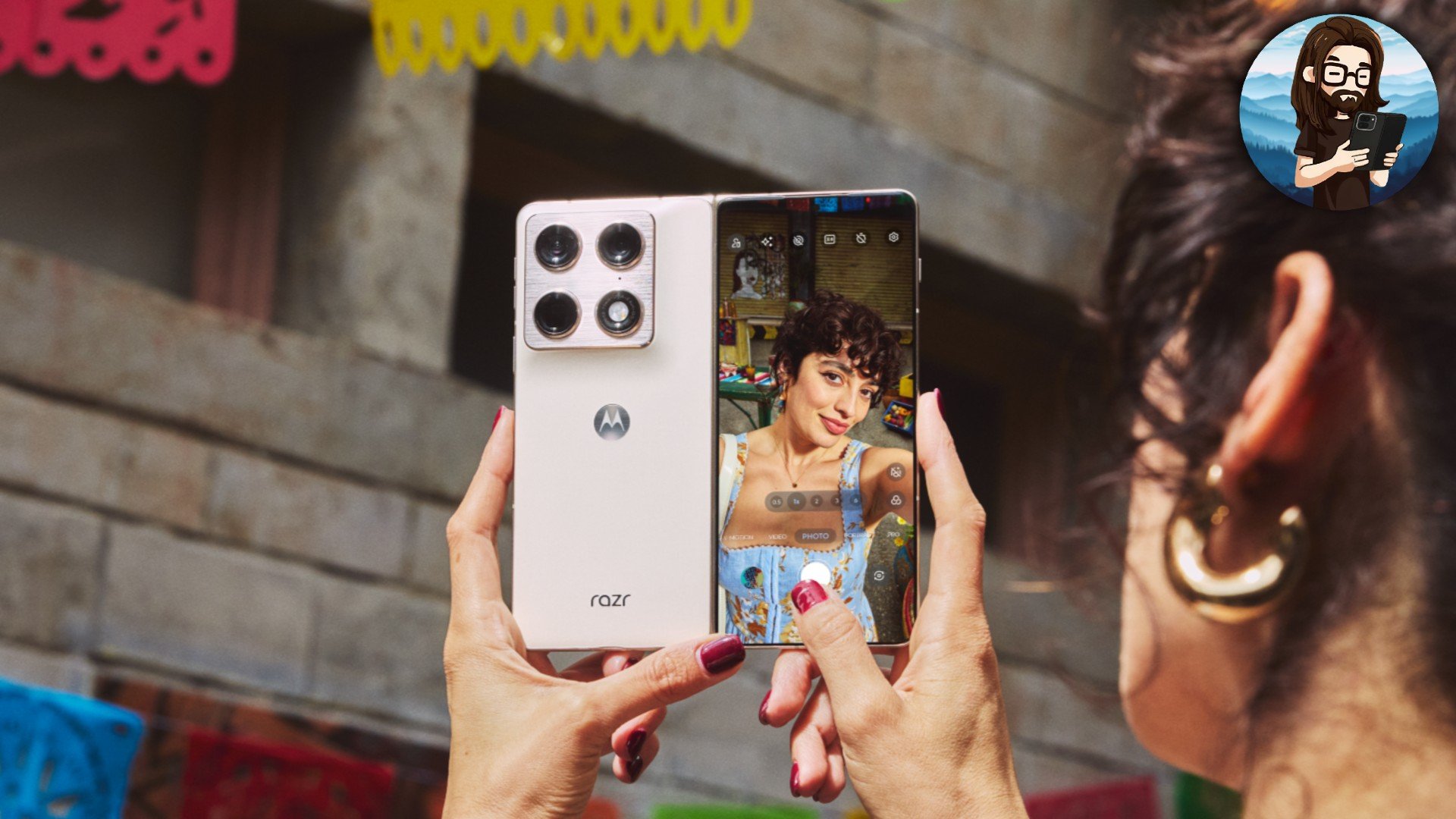 What Will the Moto Razr Fold Cost?