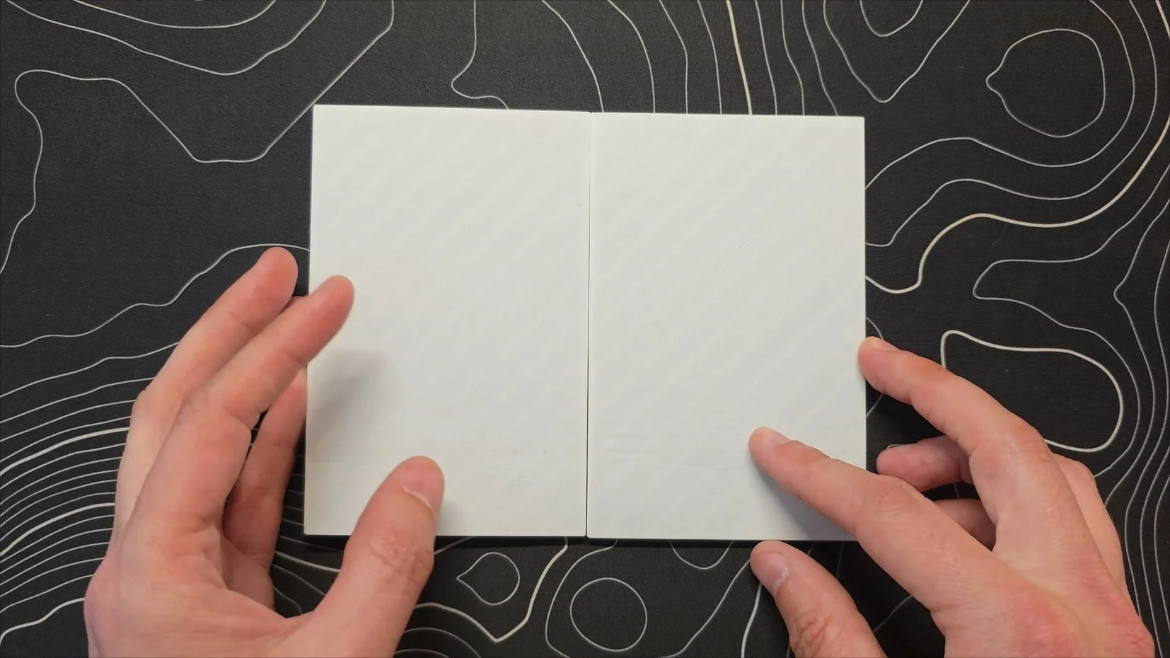 Wide Galaxy Z Fold 8 Size Comparison.mp4_20260325_130358.838.jpg