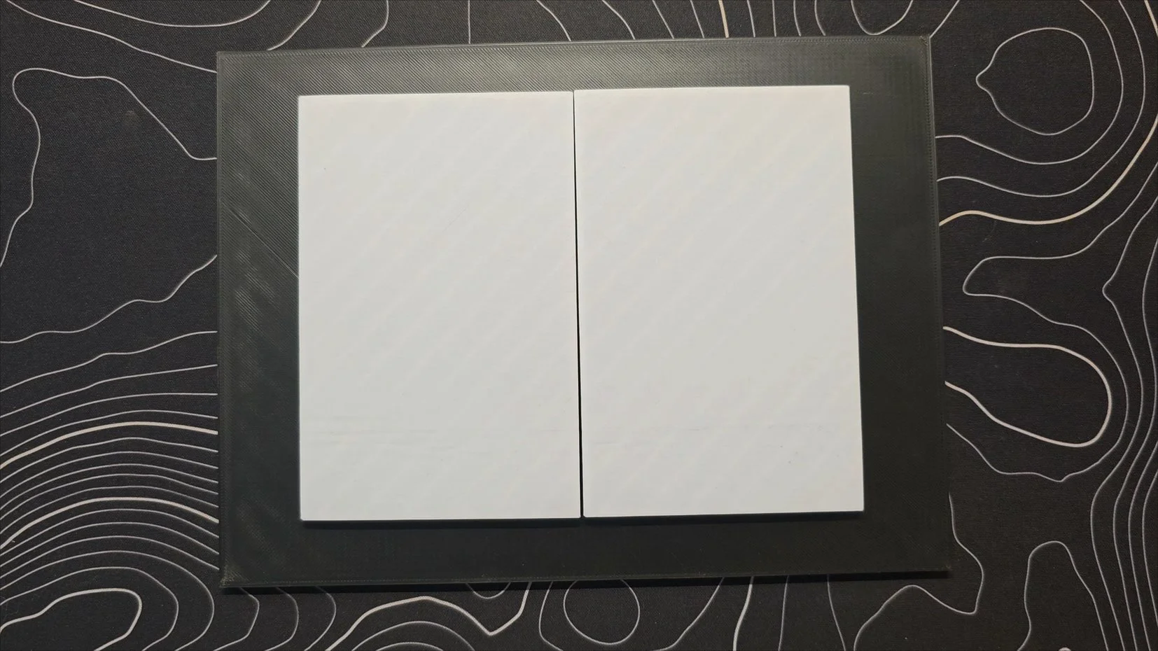 Wide Galaxy Z Fold 8 Size Comparison.mp4_20260325_130545.750.jpg