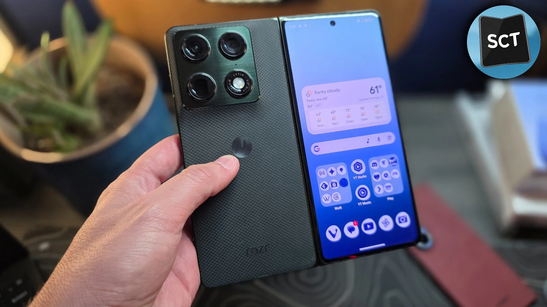 Is the Moto Razr Fold The Best Foldable You Can Actually Buy in the US?