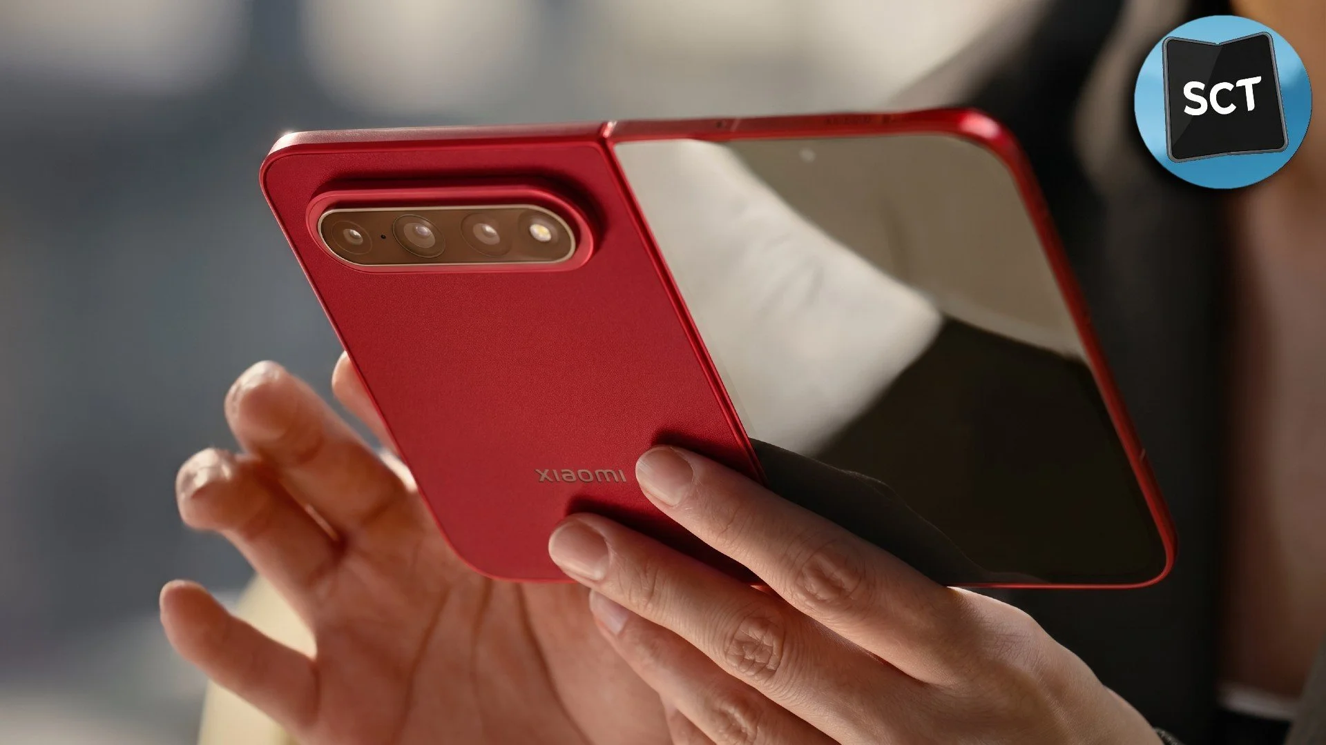 Xiaomi Goes Wide With the 18 Fold to Beat Apple to the Punch