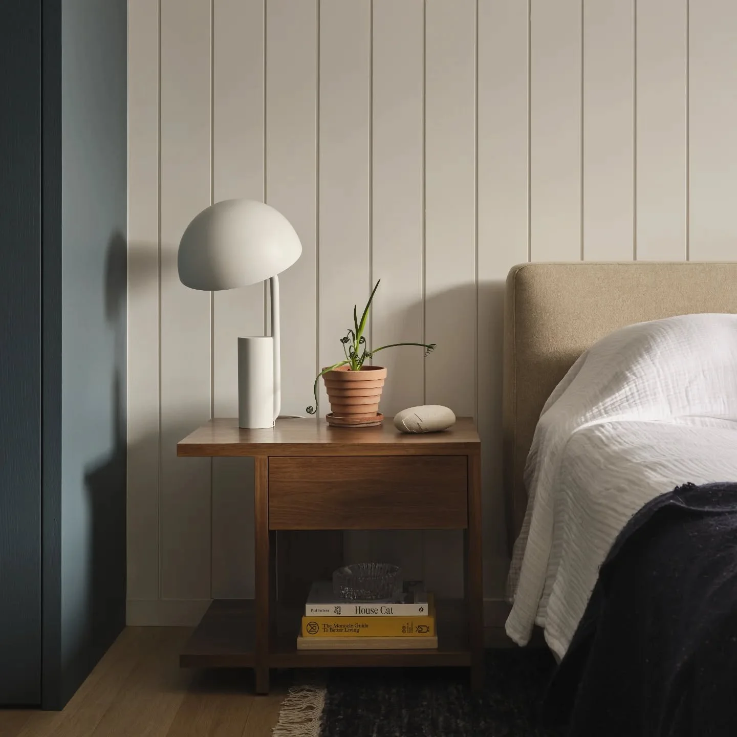 More furniture from the Nutmeg House designed by @simoneferkul . A pair of bedside tables out of solid walnut. As always, photos by the incredible @riley_s_photo .
.
.
.
#architecturalphotography #interiordesign #customfurniture