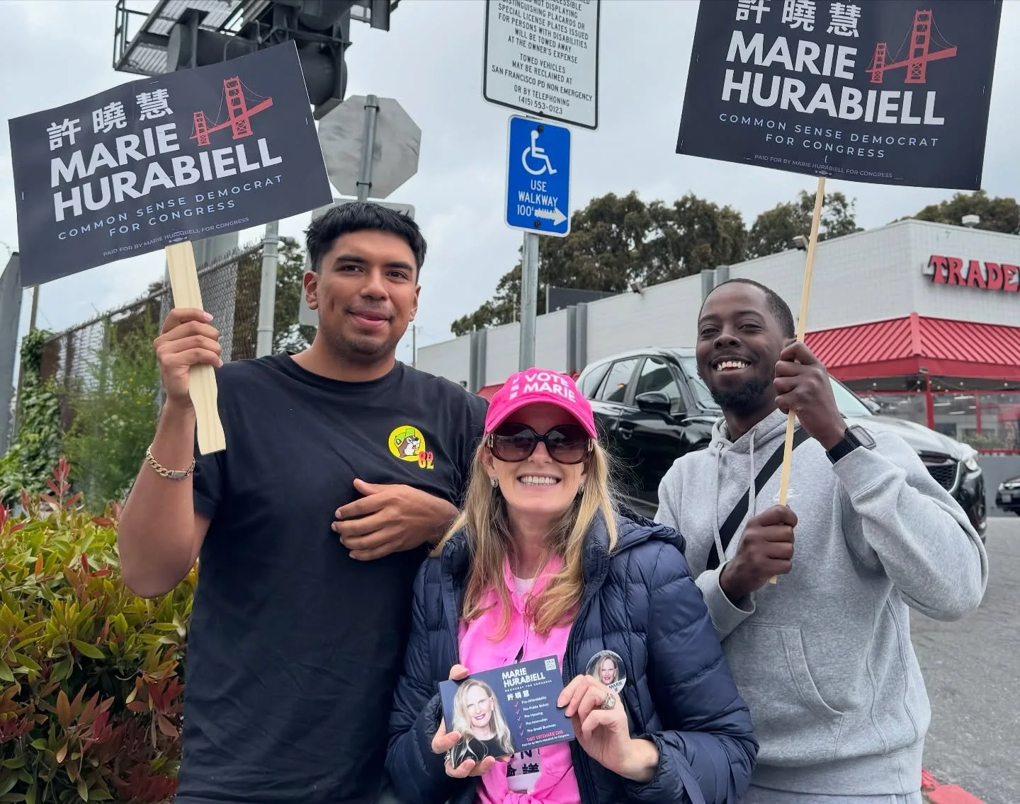 Loved meeting with voters and supporters today outside of grocery stores around San Francisco! 

So many of the people I speak with are so excited that I got into the race because they said weren&rsquo;t planning on voting in this election if I hadn&