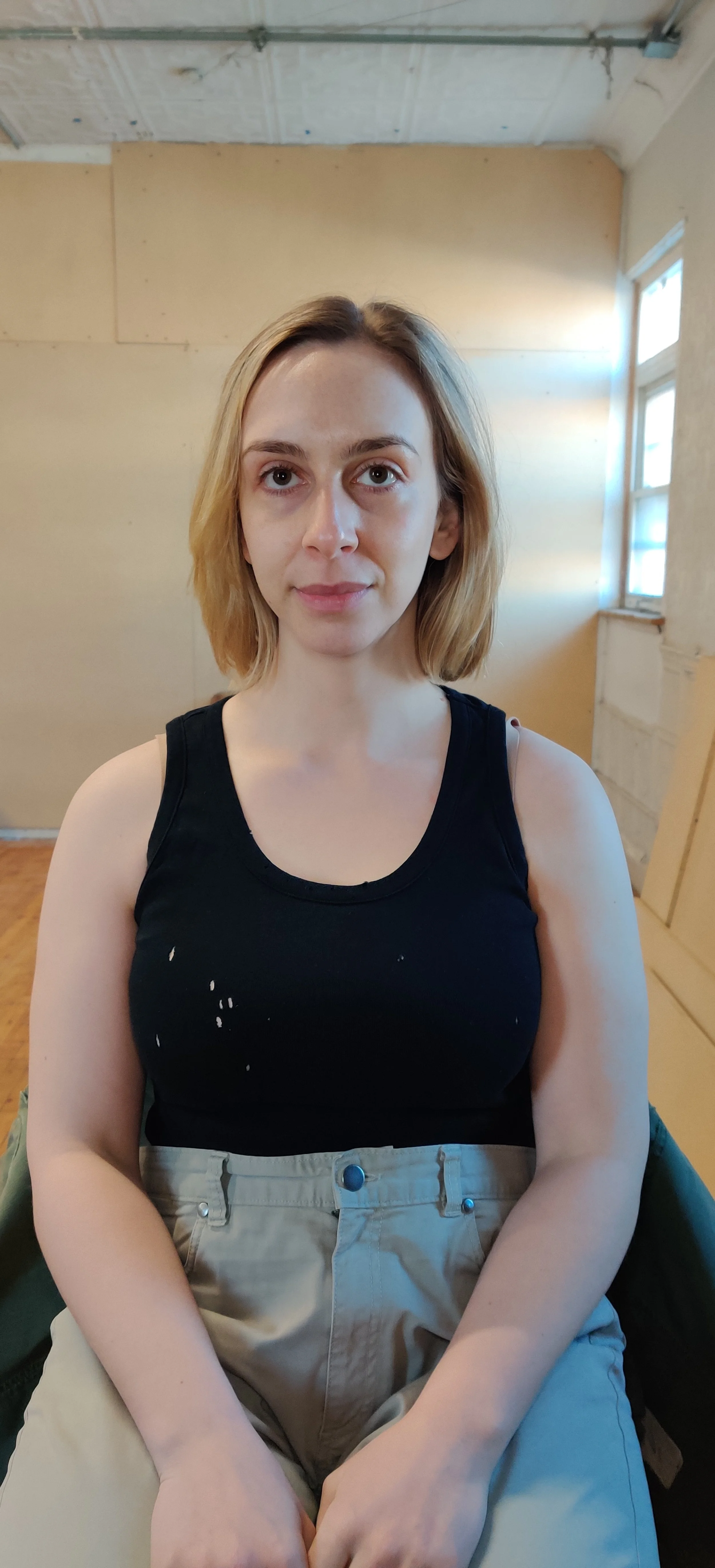 Talent before FX dirt application 