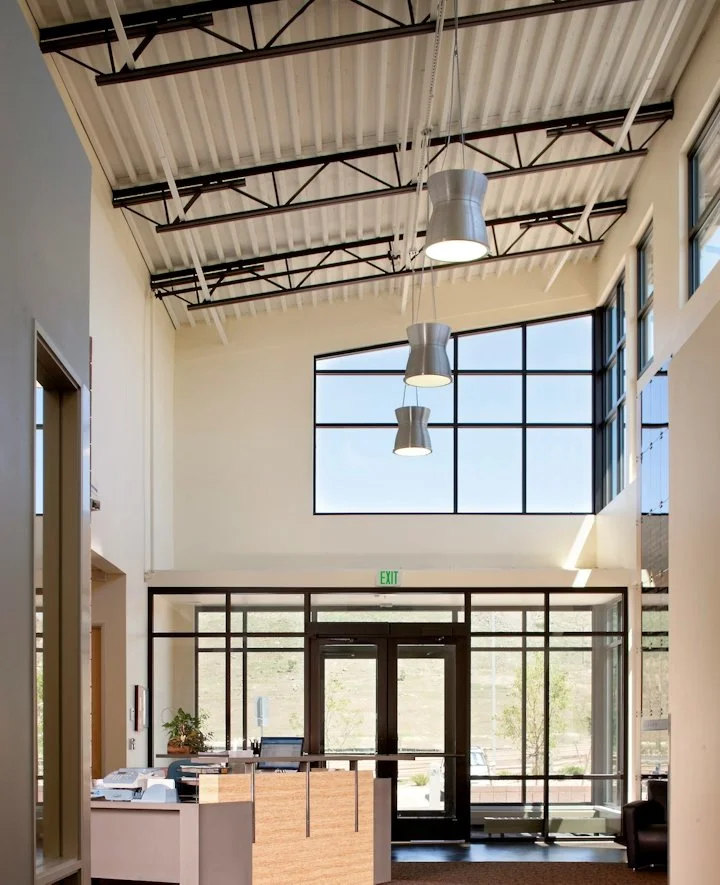 Special Transit 05.jpg