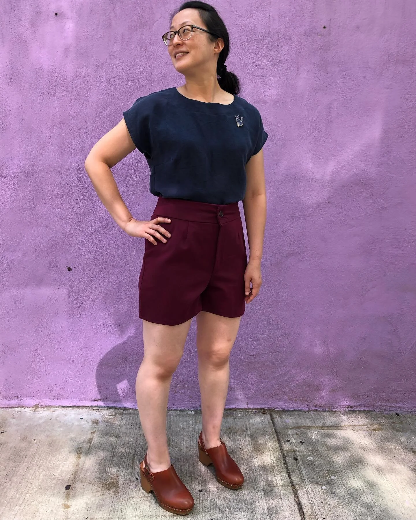 This summer I&rsquo;ve been sewing quick projects from my stash of leftover fabric pieces. I made this top using the Seamwork Hansie sewing pattern, one of three that I&rsquo;ve made this summer. I also finally finished these Seamwork Weston shorts. 