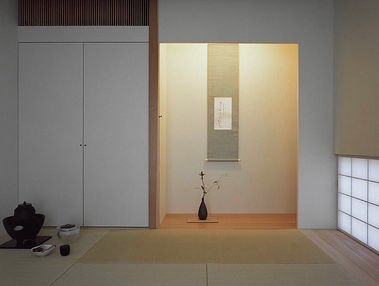 Happy new year to all our customers and collaborators, may it be joyful and healthy for you and your loved ones.

I come back from a few weeks trip to japan, a long-life dream, inspired and recharged. The quiet elegance, the attention to detail and t