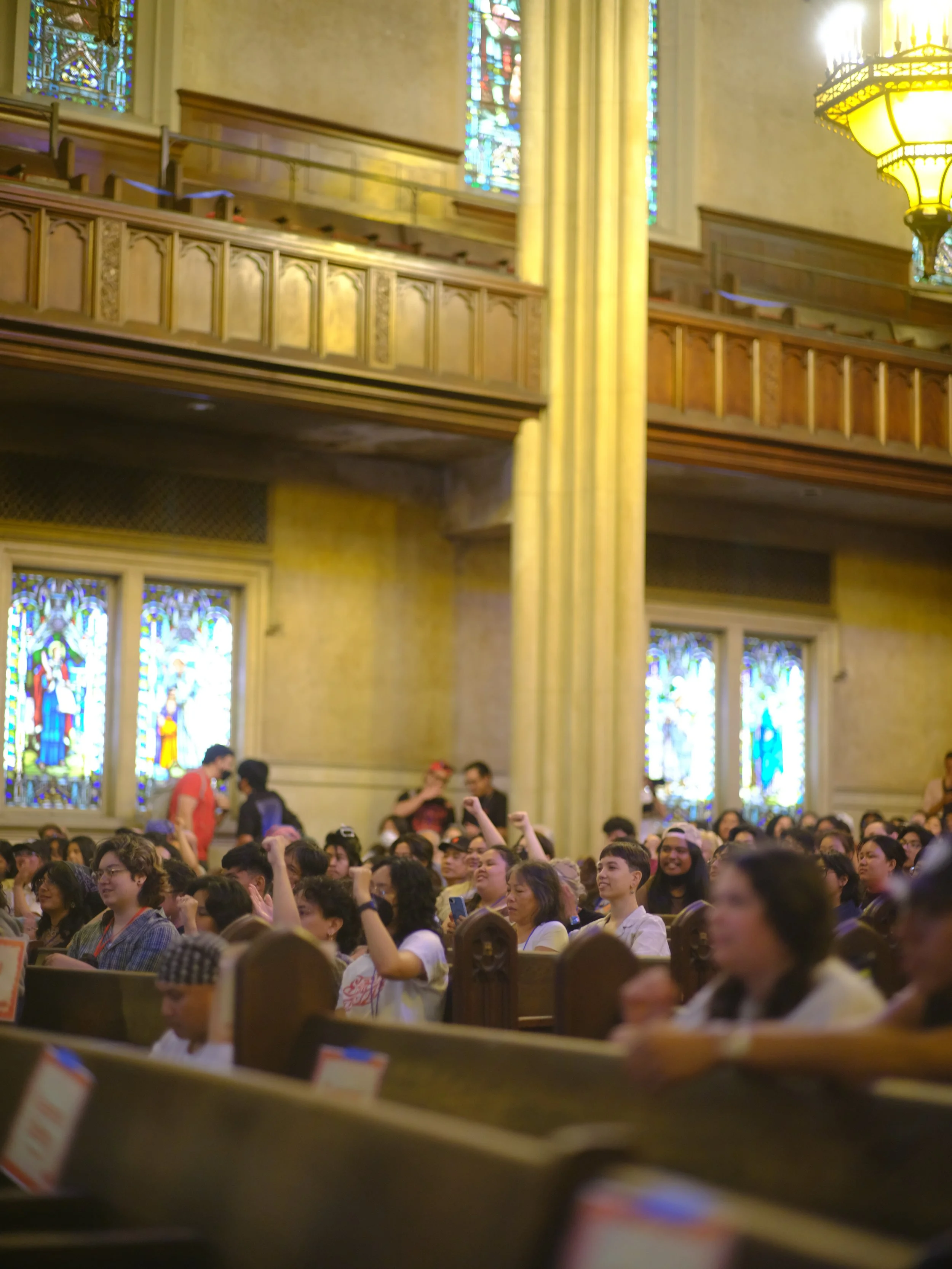 Kalayaan Summit Crowd 002.JPG