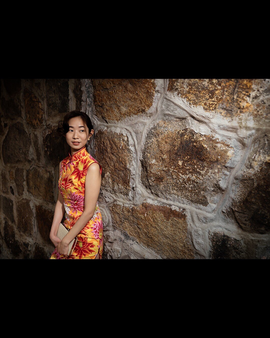 \\ QI PAO SERIES
&quot;The story of the qipao is very romantic &ndash; in fact, it has been over-romanticised, disassociated from its original meaning and often mistaken as the Chinese traditional dress. In reality, the history of the qipao cannot qu