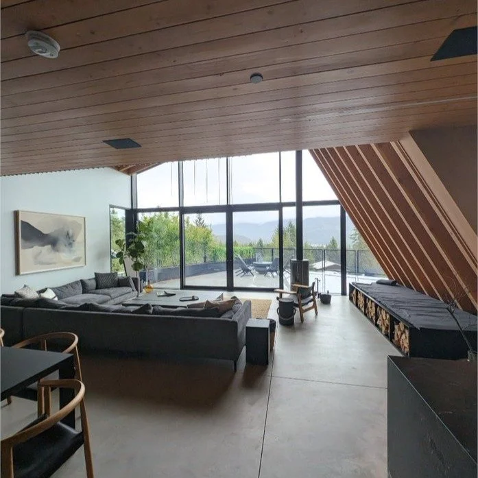 nothing like a misty mountain morning together