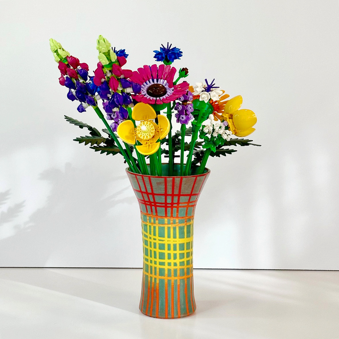 Ceramic-vase.png