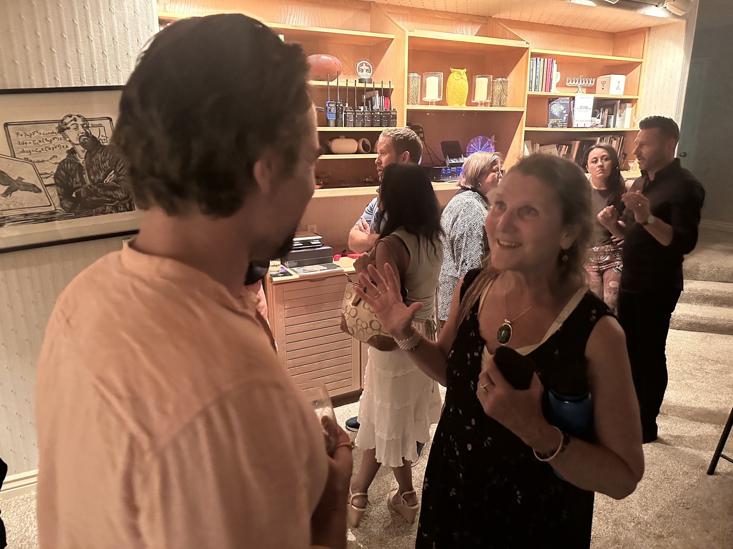 Metaphysical-Salon-Aug-500008.jpeg