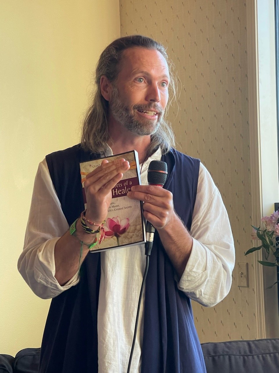 Sedona Metaphysical Salon June 2023 - 27.jpeg