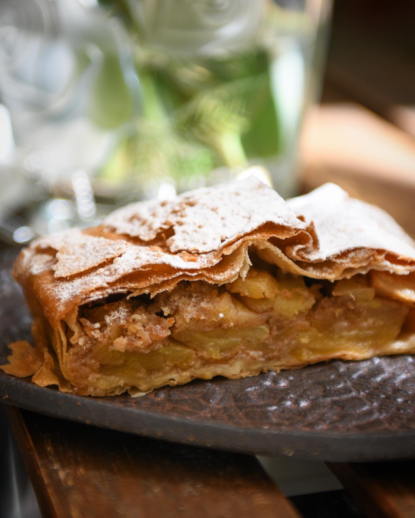 Don&rsquo;t forget that we have ✨APPLE STRUDEL✨ (Apfelstrudel in German) in the Bakeshop on Fridays and Saturdays! @thomas_bakeshop 

The Apple Strudels is a traditional Viennese, tasty, fruity, treat that gained popularity already back in the 18th c