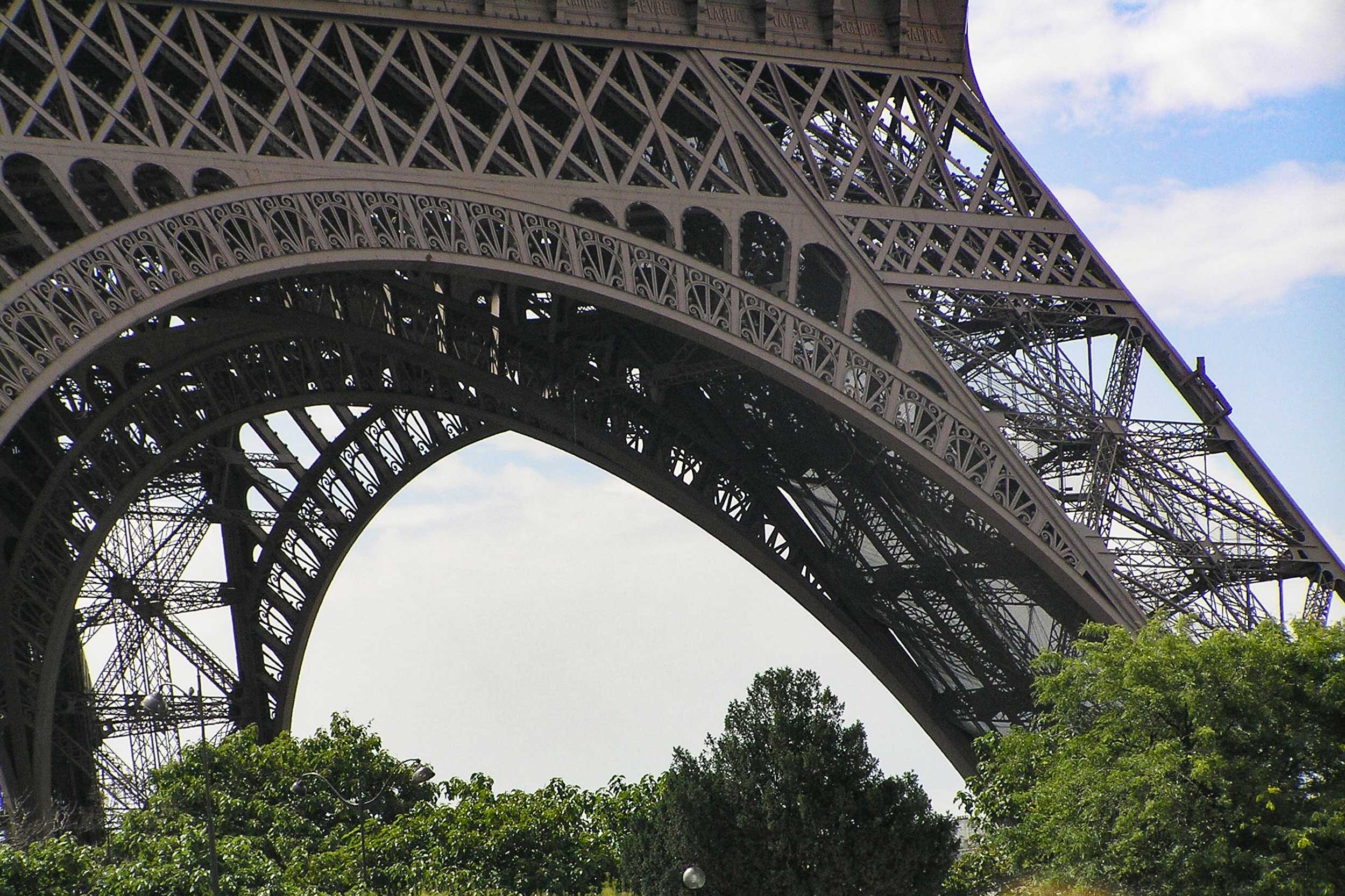 Eiffel-Tower-French-Views-Chris-Handel-Photography-132.jpg