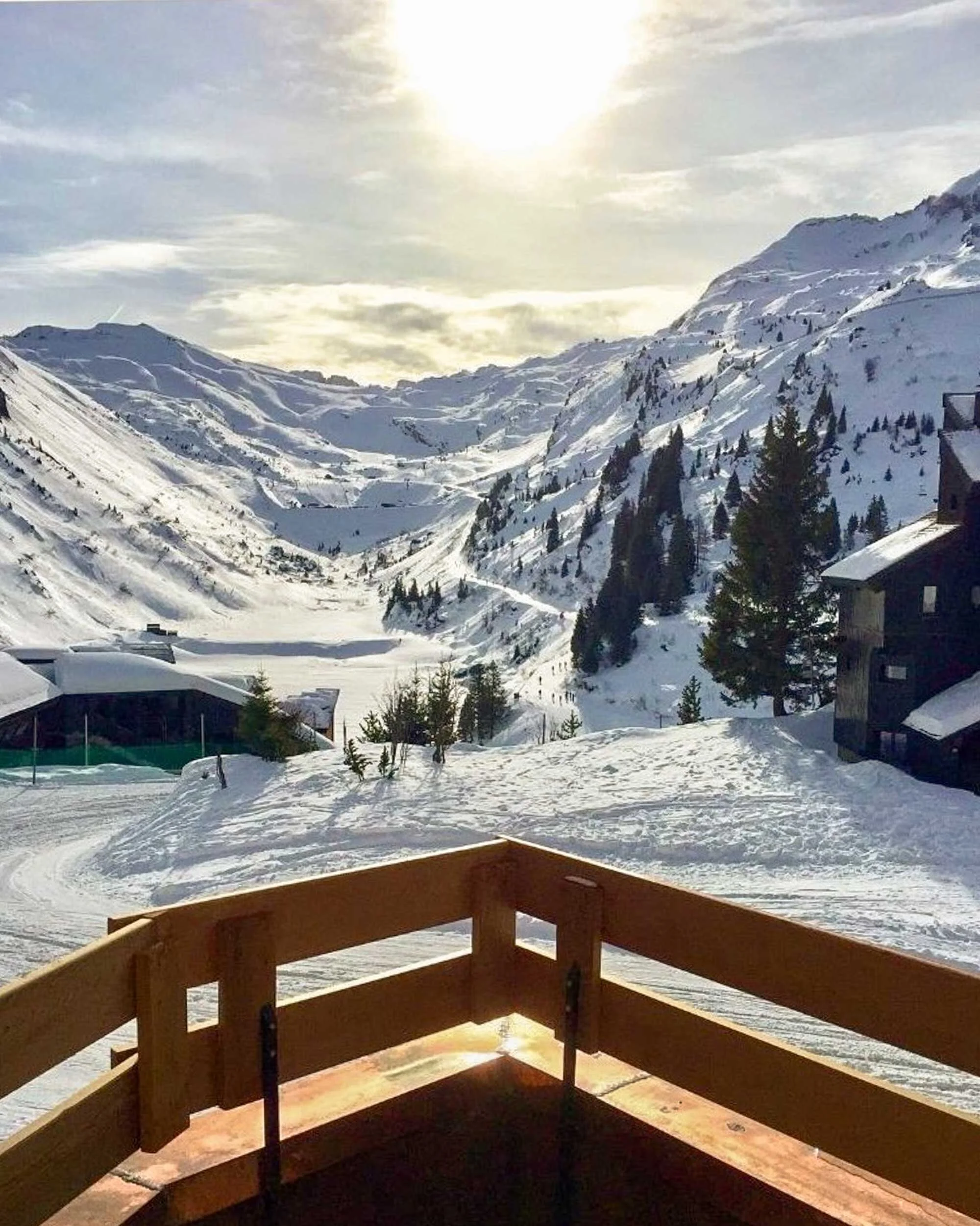Skiing in the French Alpes - Kerry McDermott-Lunn guest writer