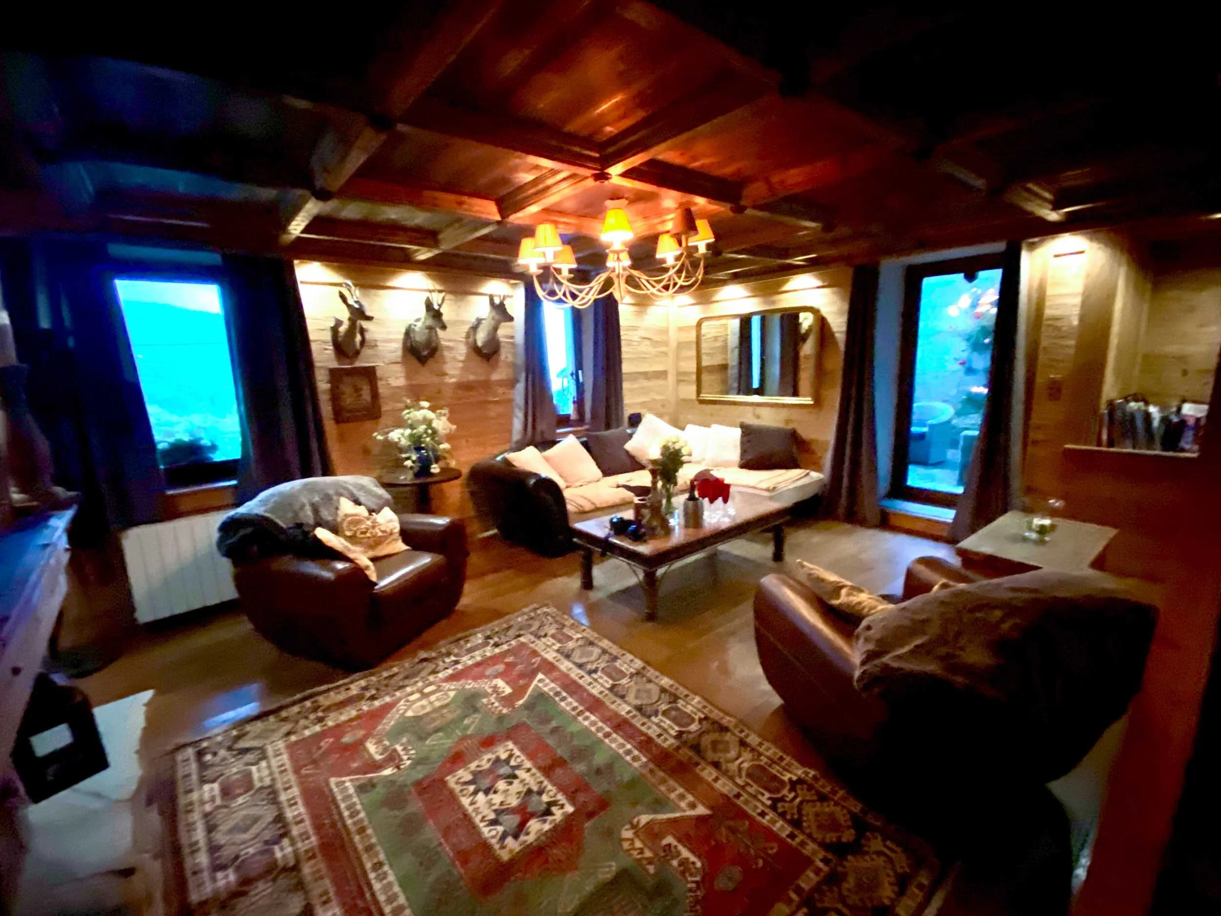 Chalet-Savoie-Faire-French-Views-16.jpg