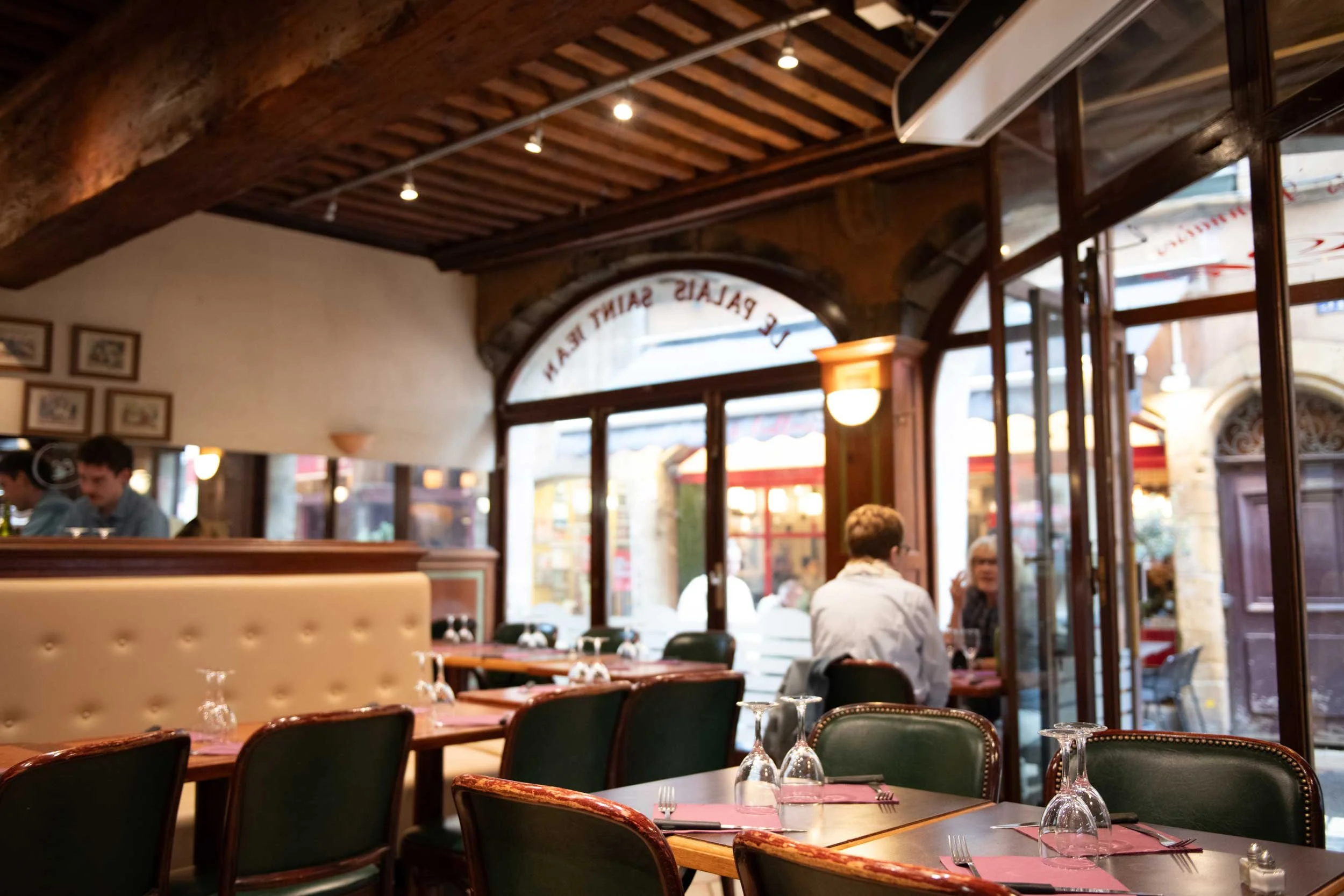 Lunch-Lyon-21.06.24-French-Views-Chris-Handel-Photographer-04-1480.jpg