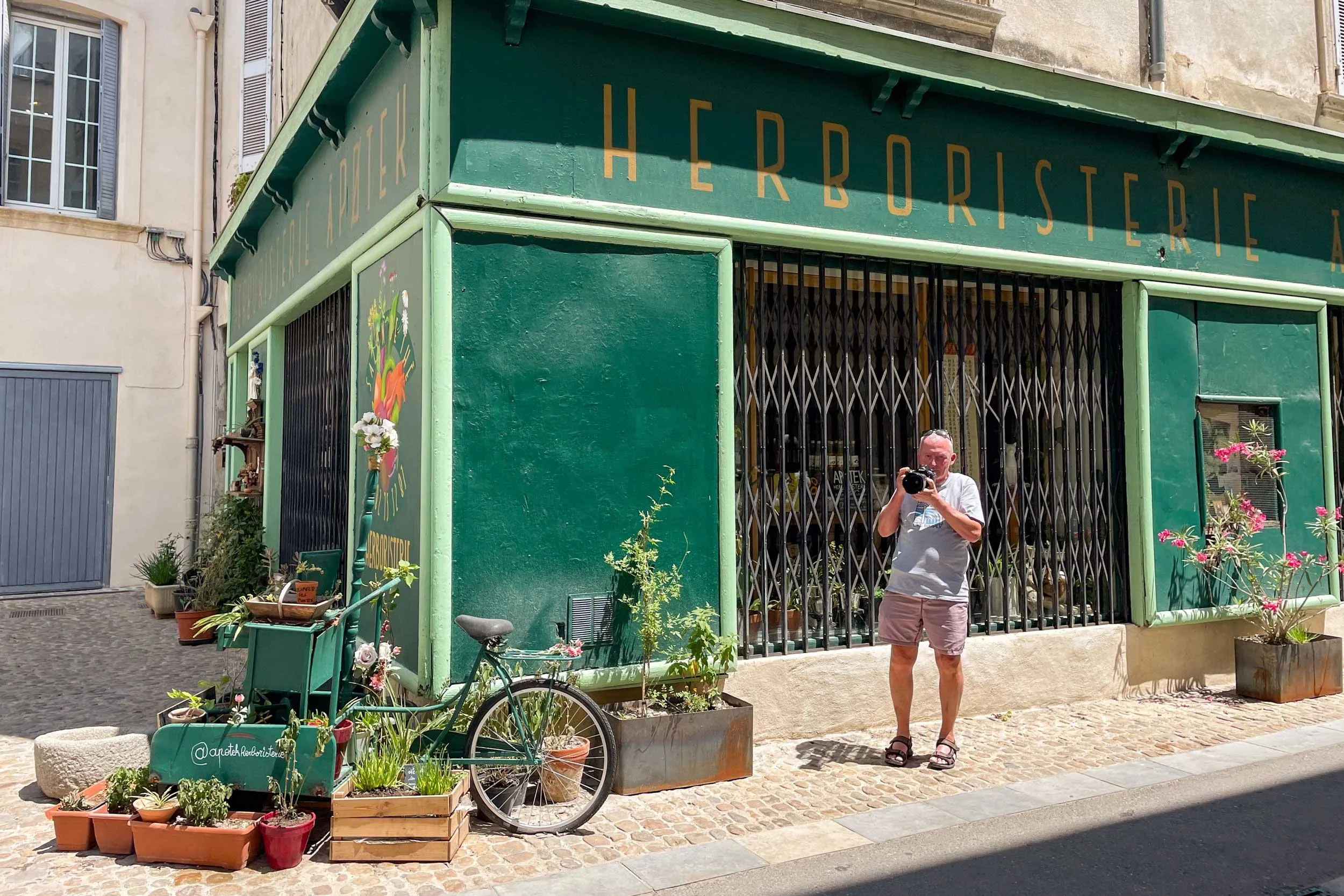 Avignon-25.06.24-French-Views-Chris-Handel-Photographer-61-2948.jpg
