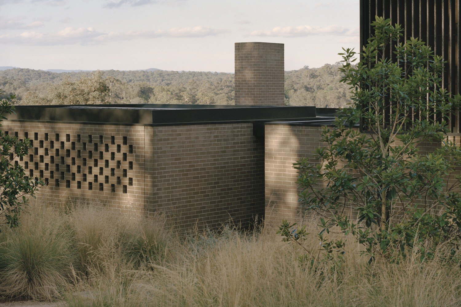 2024_12_Figureground_Warrandyte_House_Final_Imagery_Print_Optimised_26.jpeg