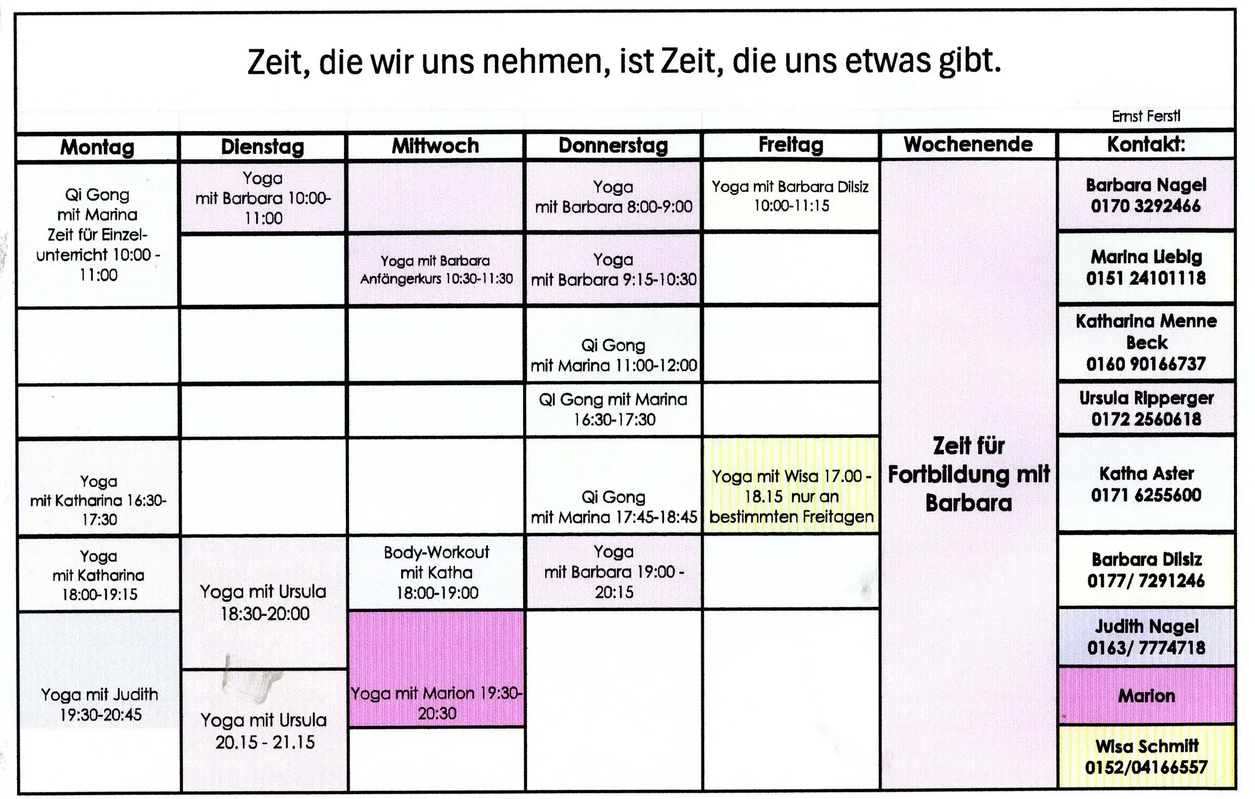 Stundenplan YogaRaum Miltenberg mit Yogakursen, Qi Gong, Body-Workout, Kontaktinformationen, und Anmerkung für Weiterbildung an bestimmten Freitagen.