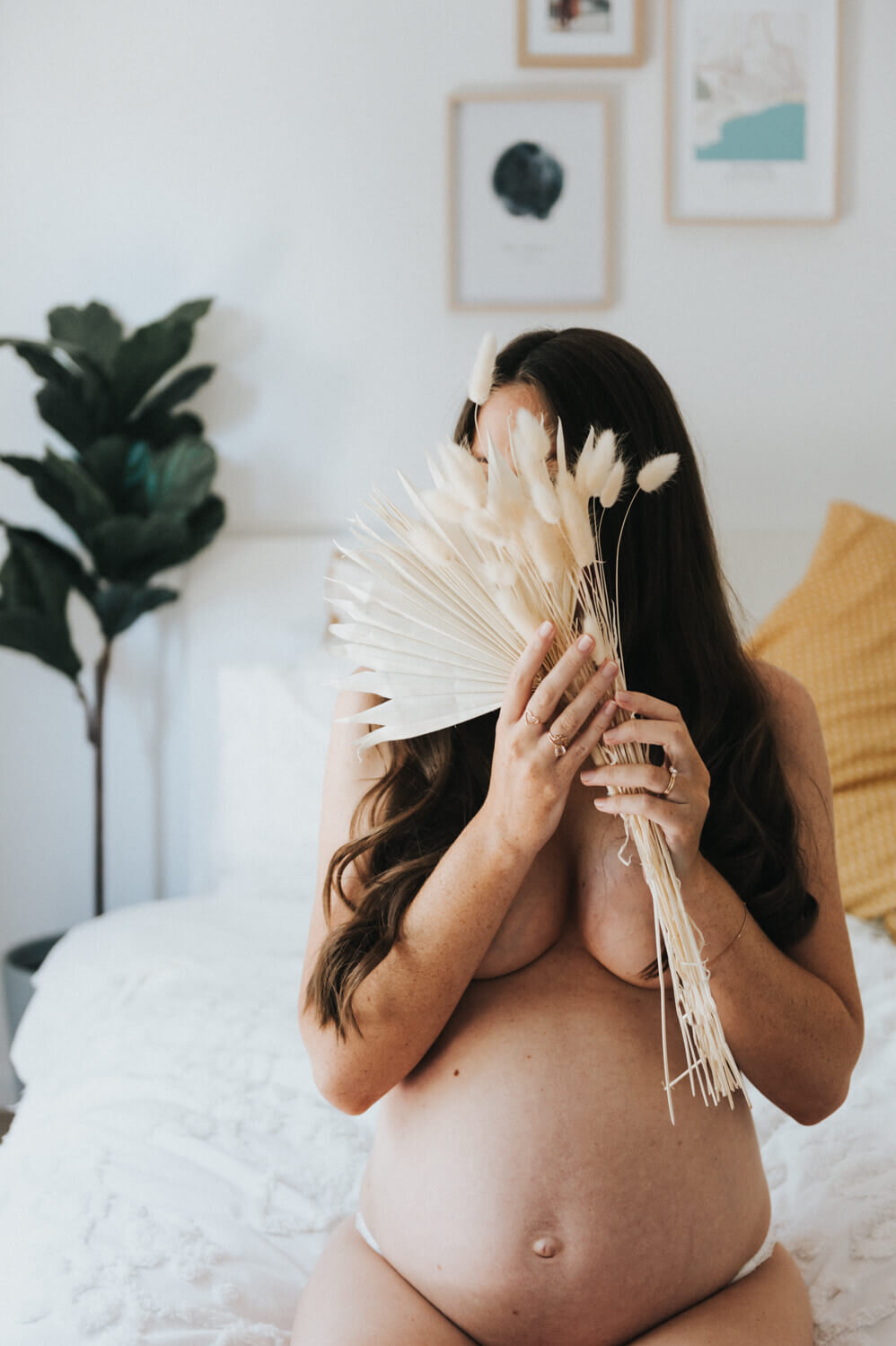 It's a great opportunity to create fun and beautiful maternity images