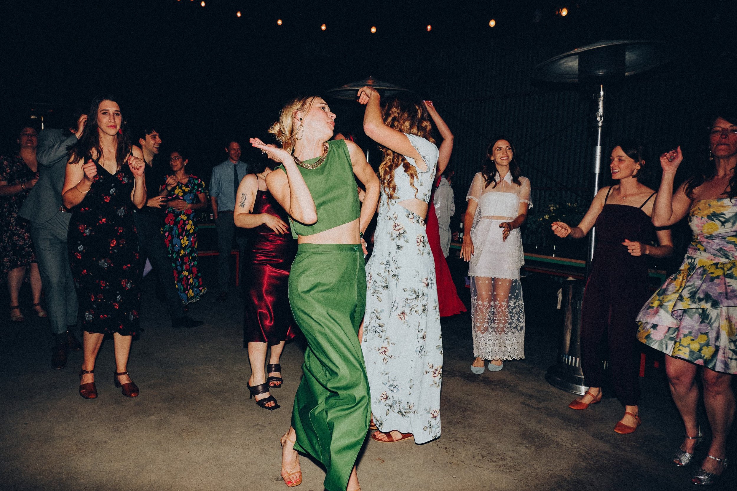 Hannah + Meagan 5546 (Squarespace).jpg