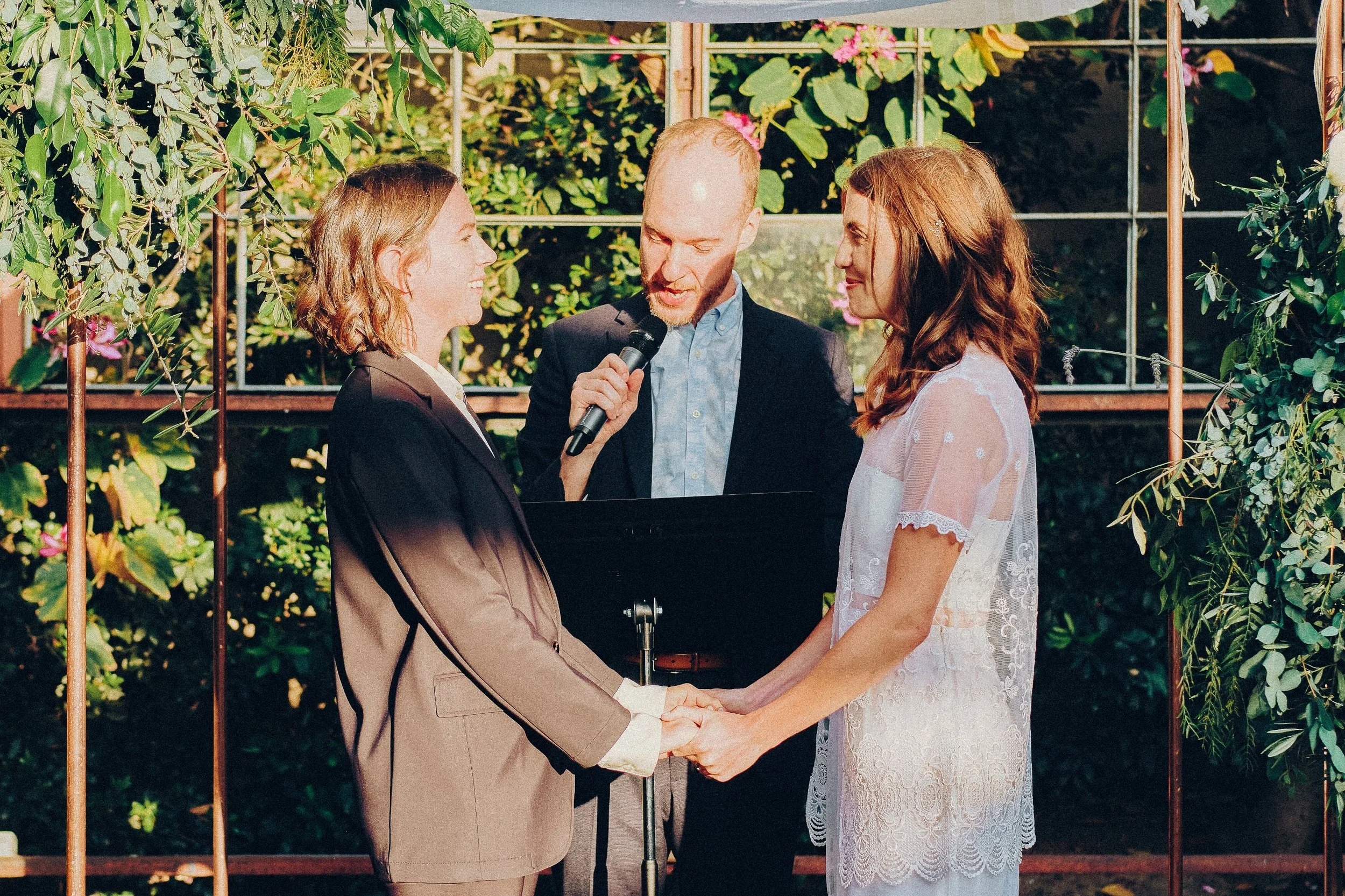 Hannah + Meagan 5167 (Squarespace).jpg