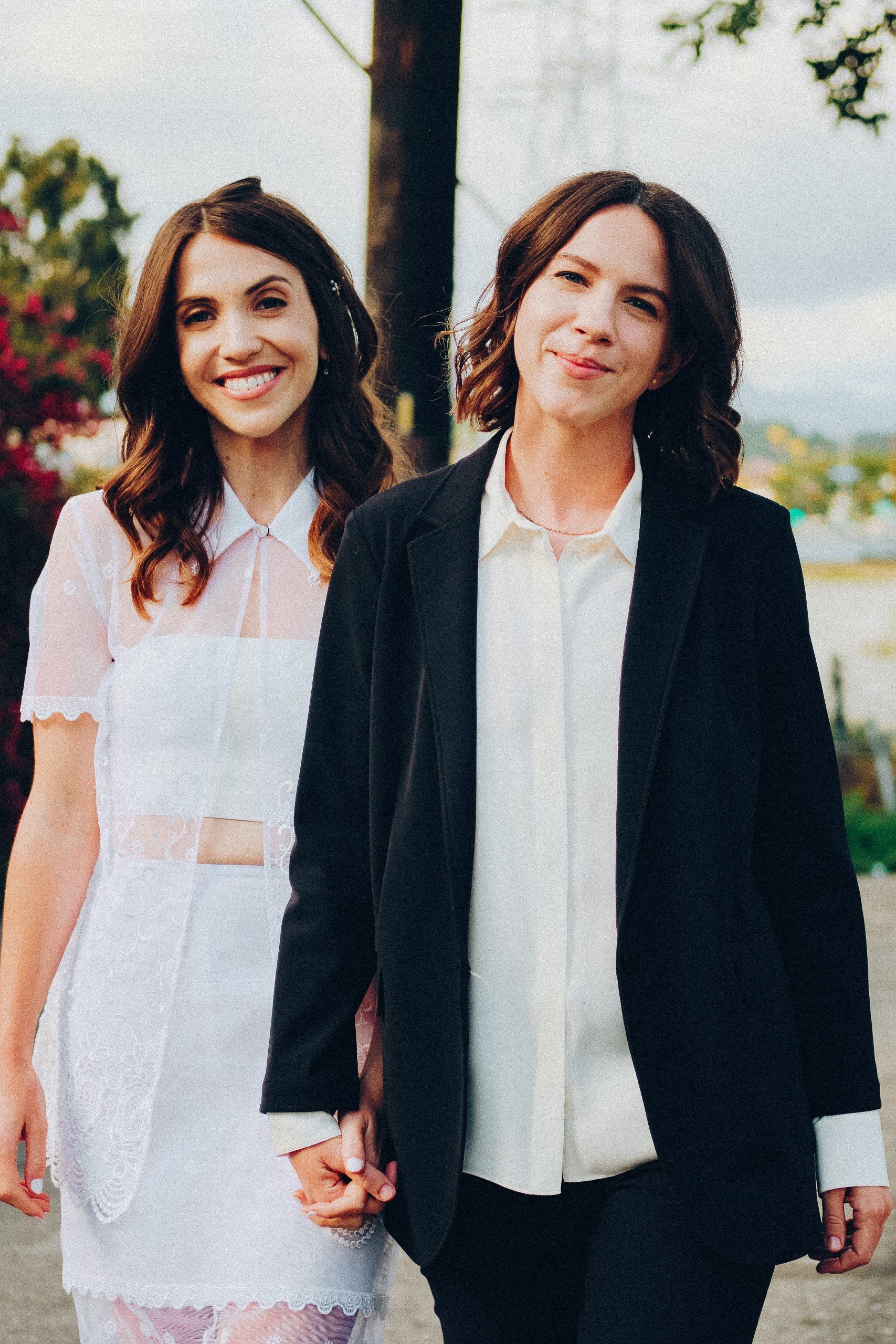 Hannah + Meagan 4988 (Squarespace).jpg