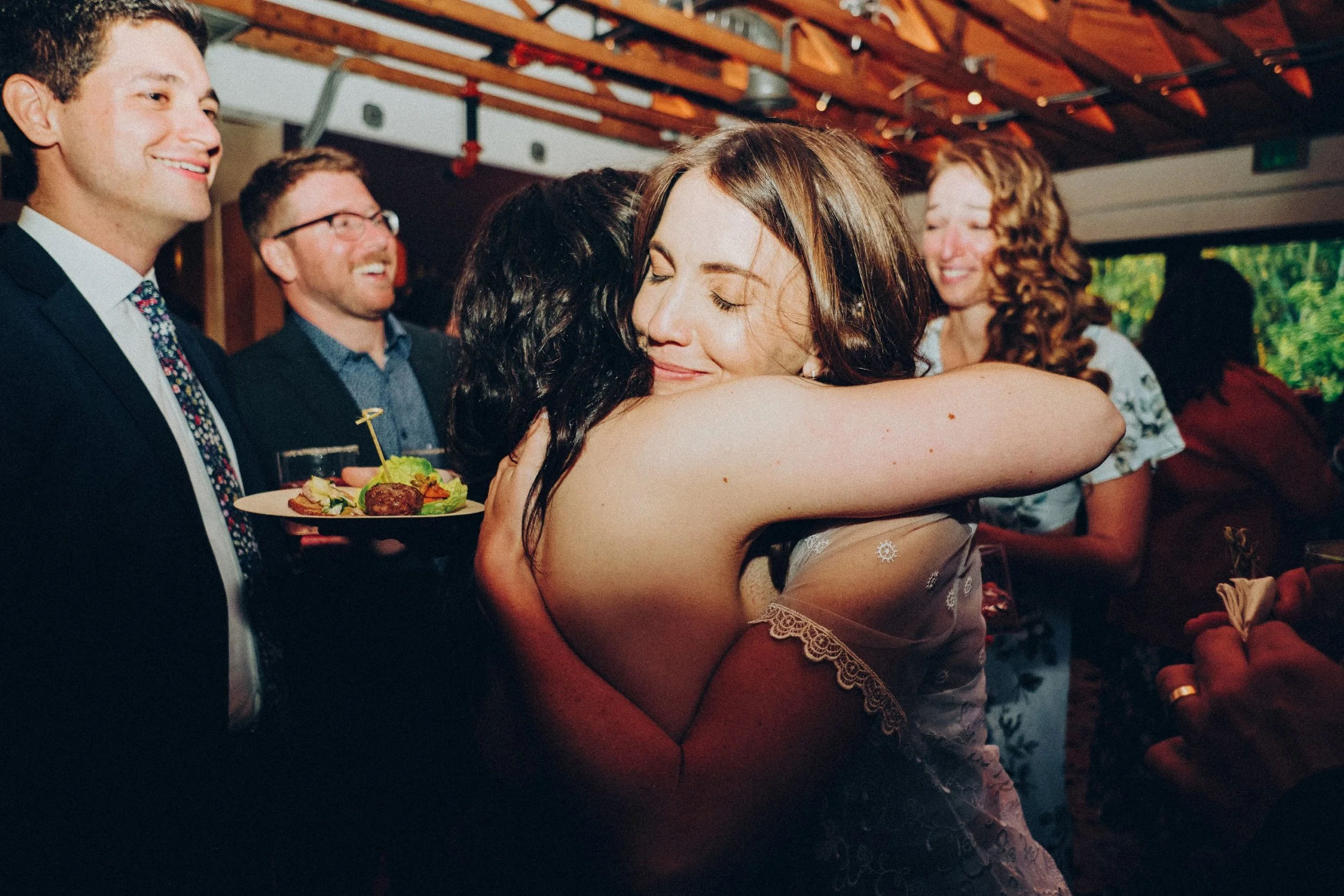 Hannah + Meagan 5248 (Squarespace).jpg