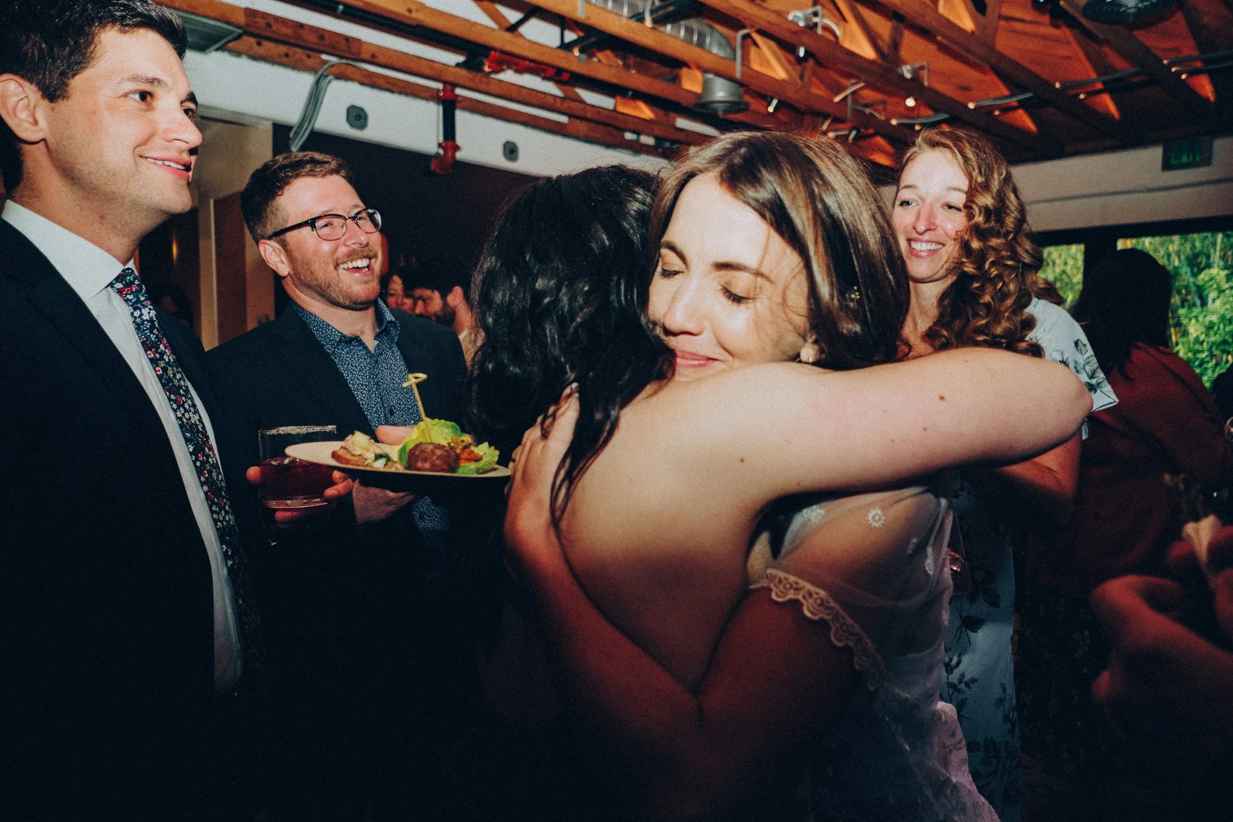 Hannah + Meagan 5249 (Squarespace).jpg