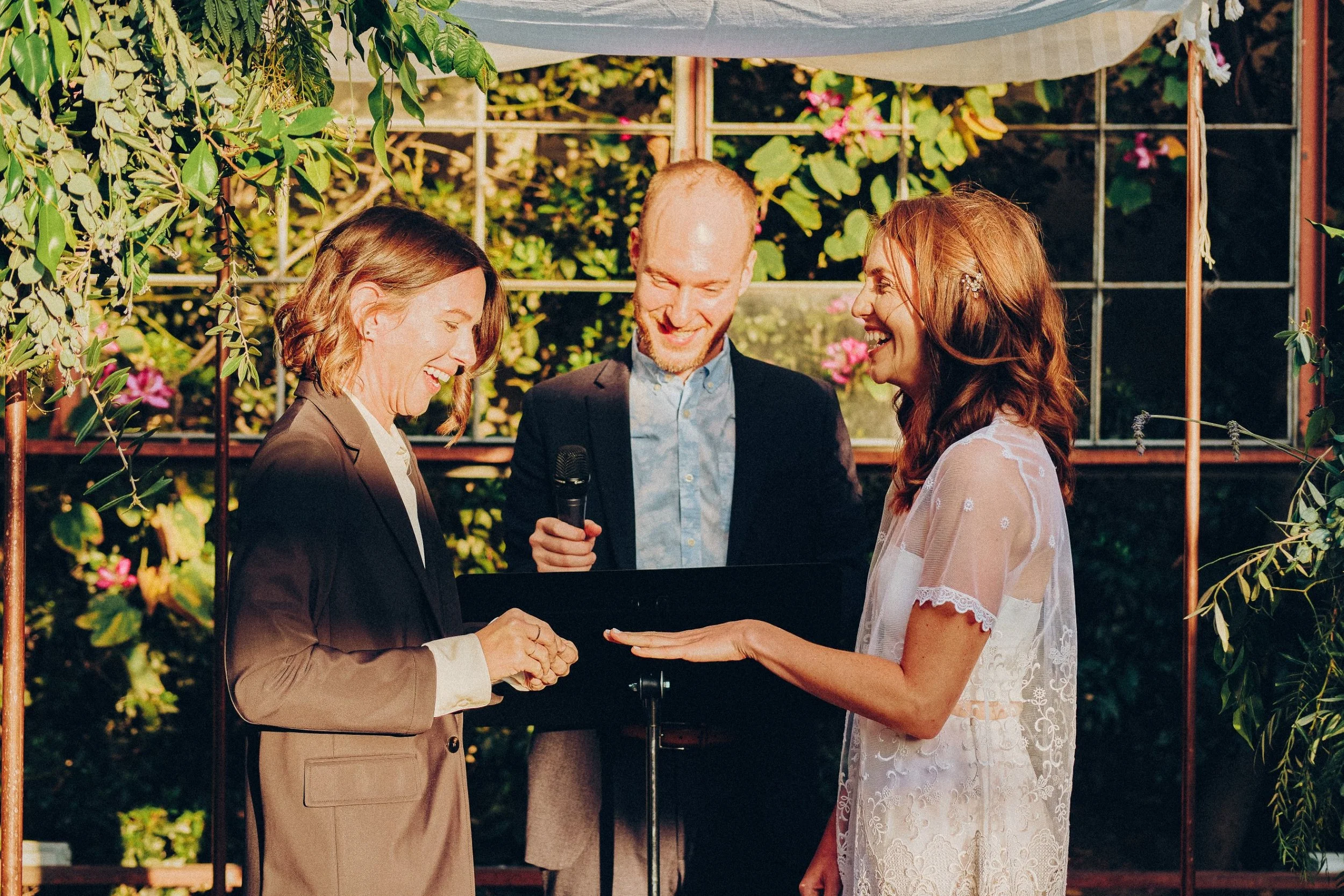 Hannah + Meagan 5159 (Squarespace).jpg